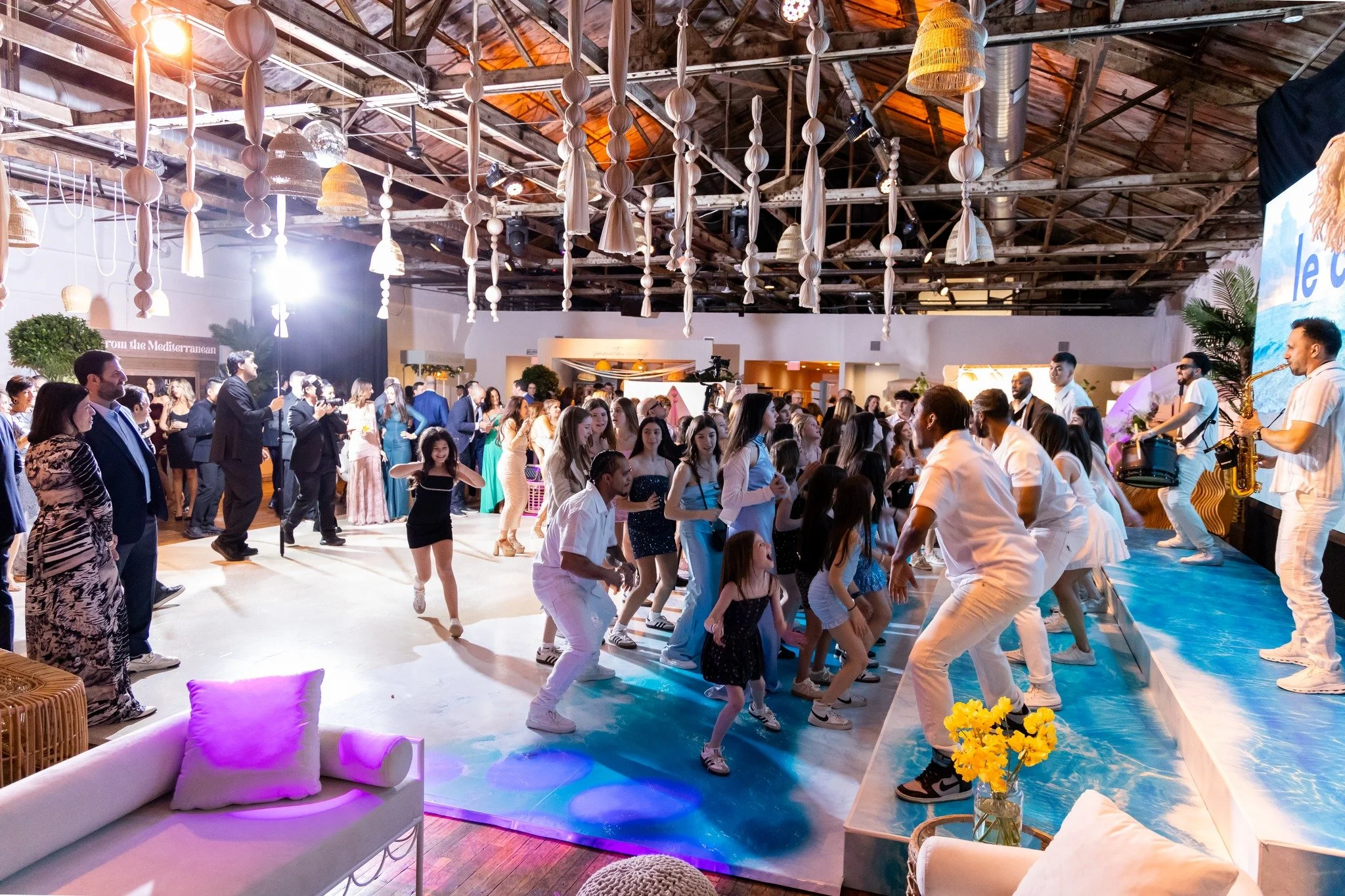 Mitzvah under the sun ☀️

Event Planner | @thesandiz
Venue | The Knowlton
AV &amp; Lighting | @nicholsonevents
Catering | @marciaseldencatering
Photos seen by | @uptimeproduction
.
.
#batmitzvah #ctevents #venue #theknowlton #eventvenue #unforgettabl