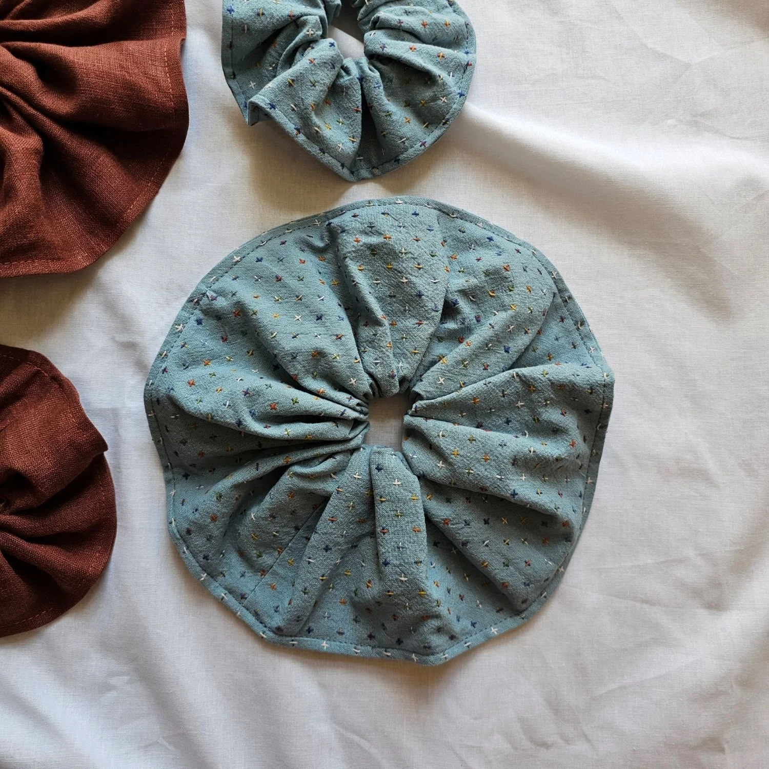 Statement Scrunchie Sweet Blue.jpg
