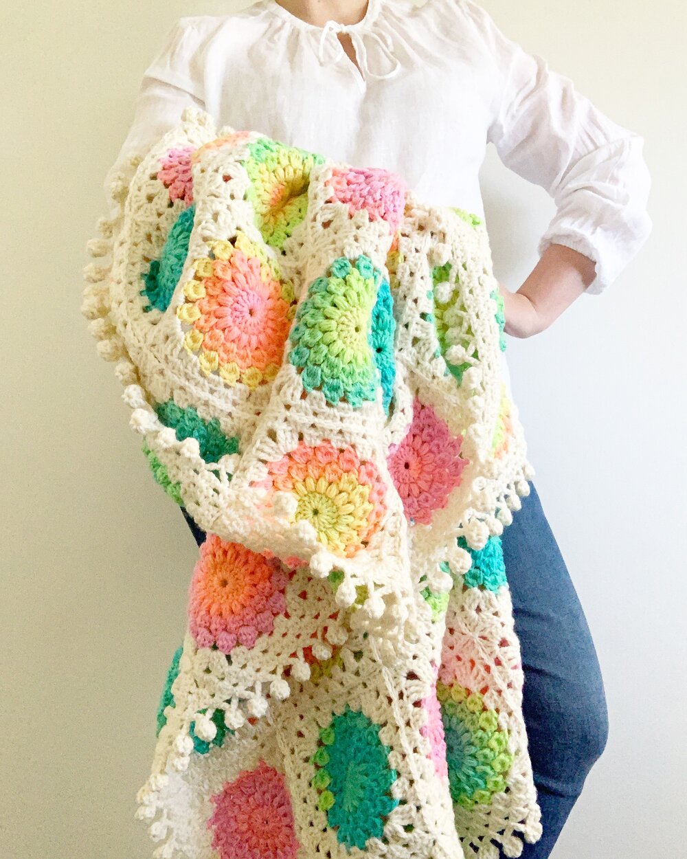 væv daytime et eller andet sted How to Crochet: Retro Stripe Sunburst Granny Square Throw — NautiKrall  Crochet
