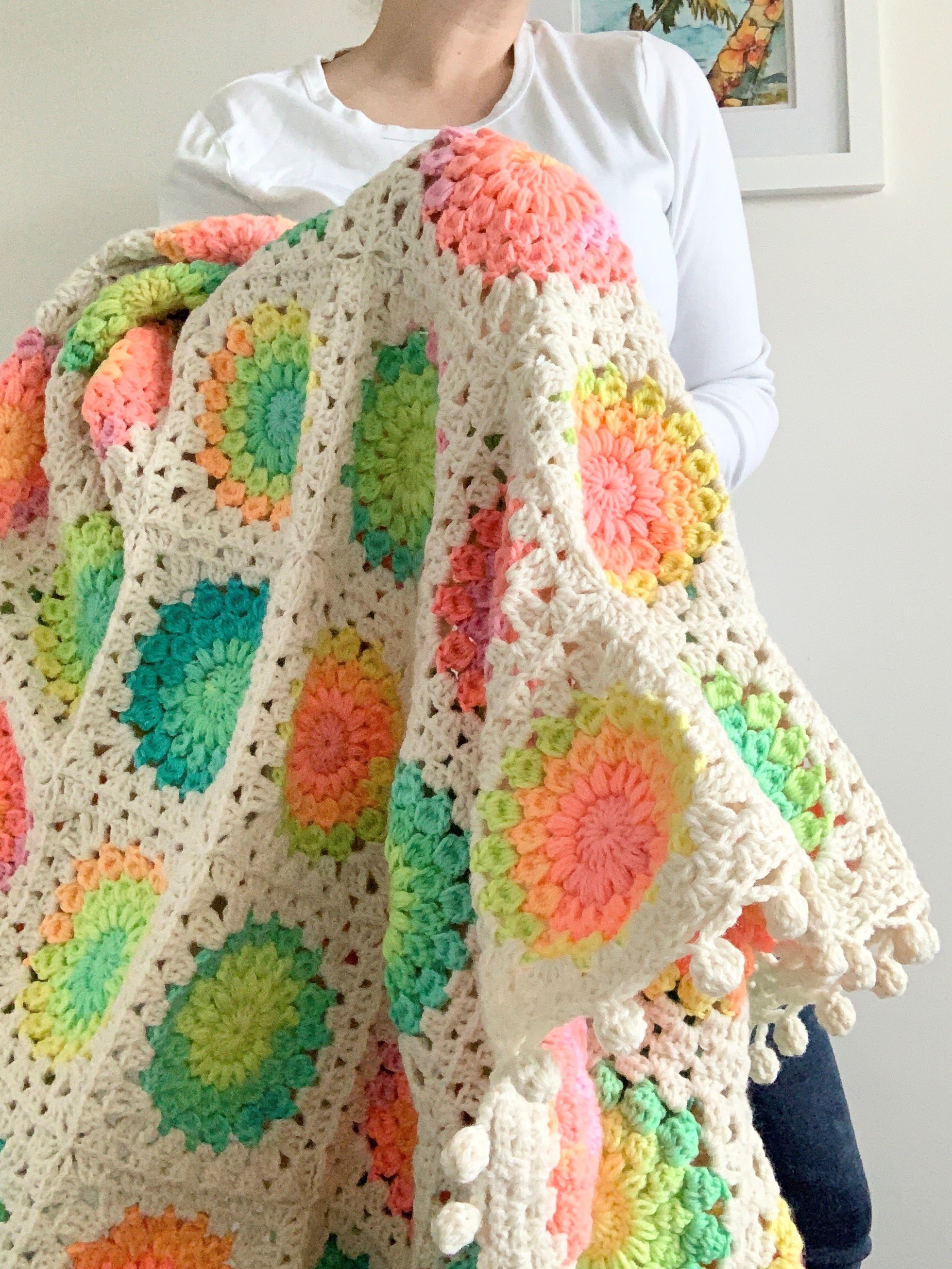 How to Crochet: Retro Stripe Sunburst Granny Square Throw — NautiKrall  Crochet