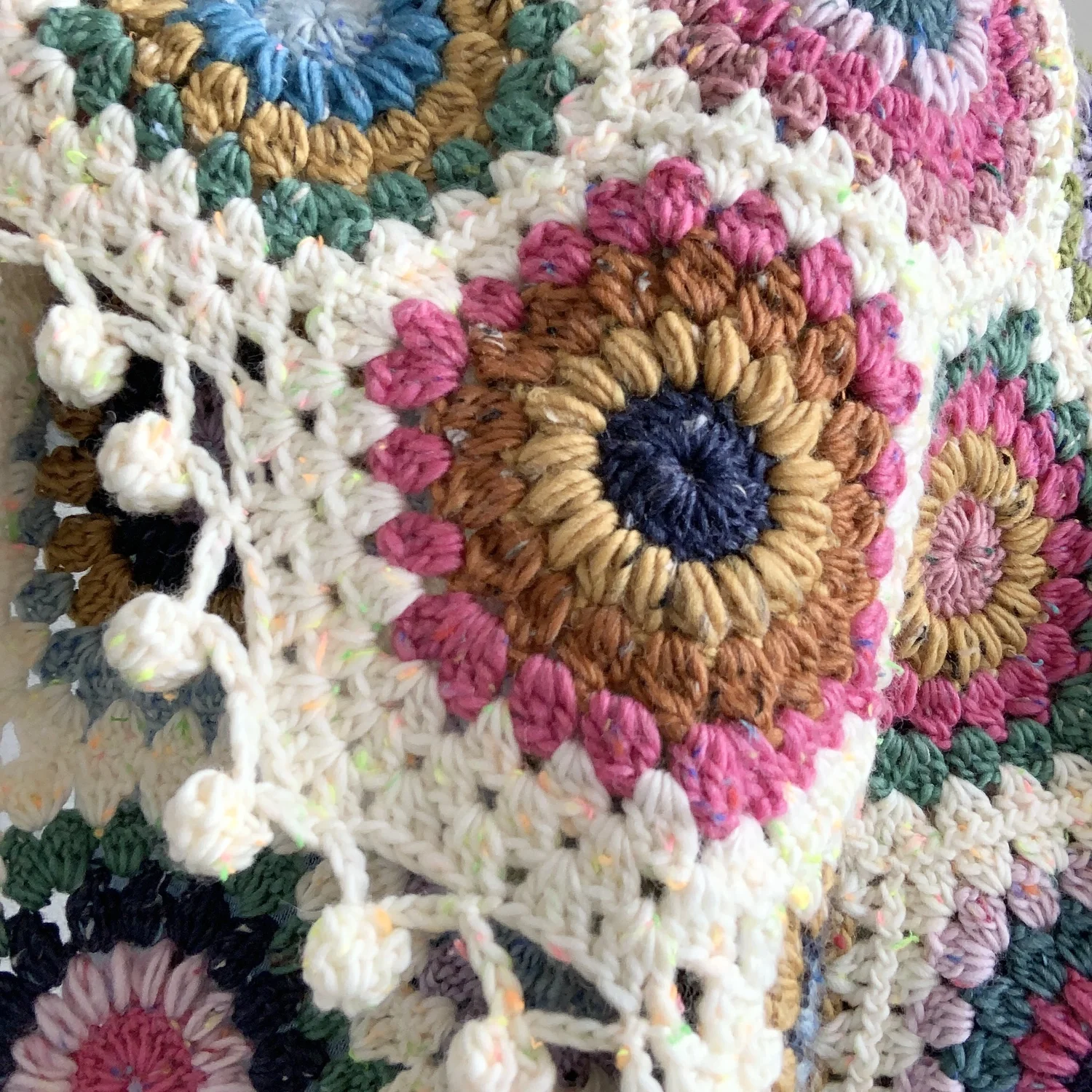 Hygge Burst Hexie Blanket Pattern — NautiKrall Crochet