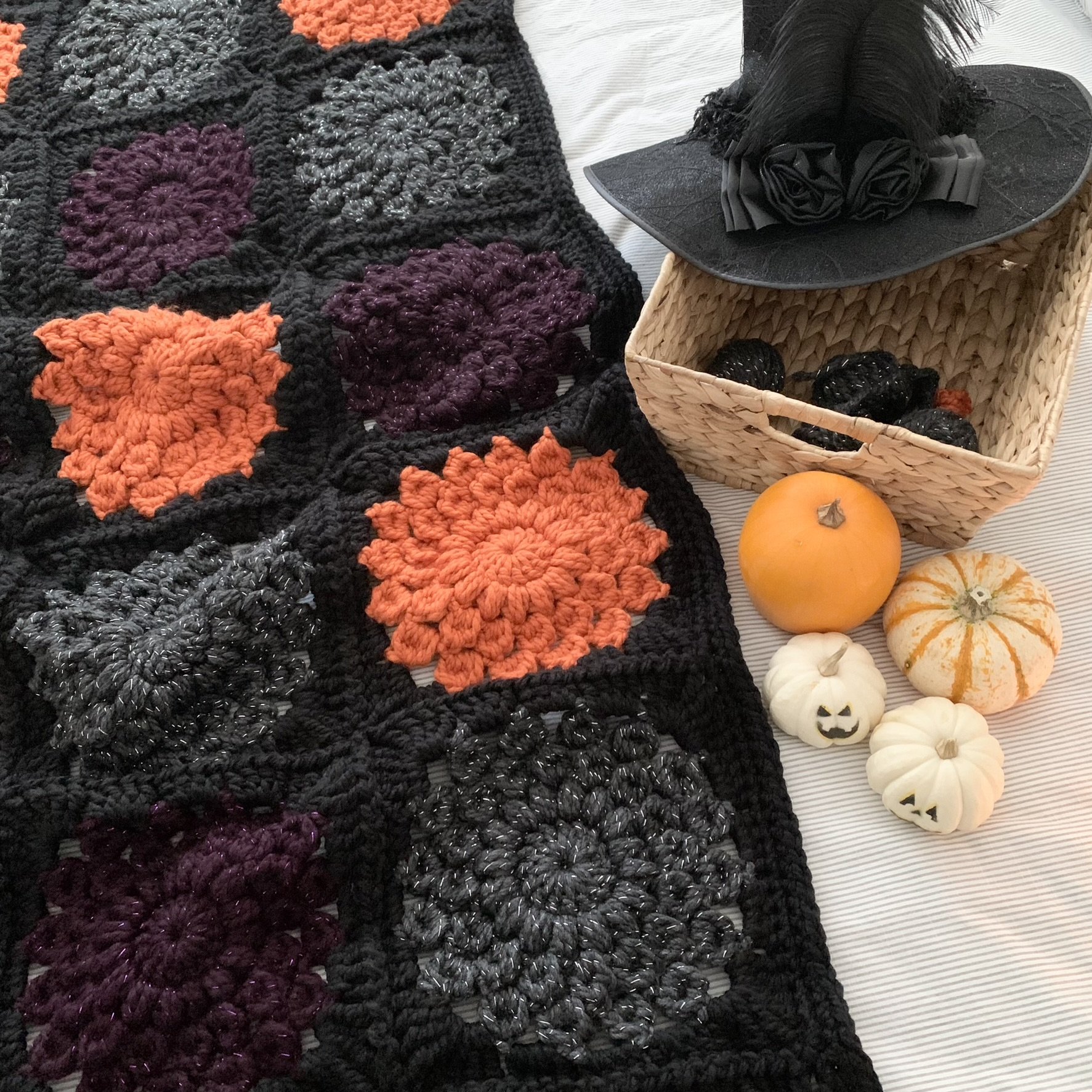 How to Crochet: Retro Stripe Sunburst Granny Square Throw — NautiKrall  Crochet