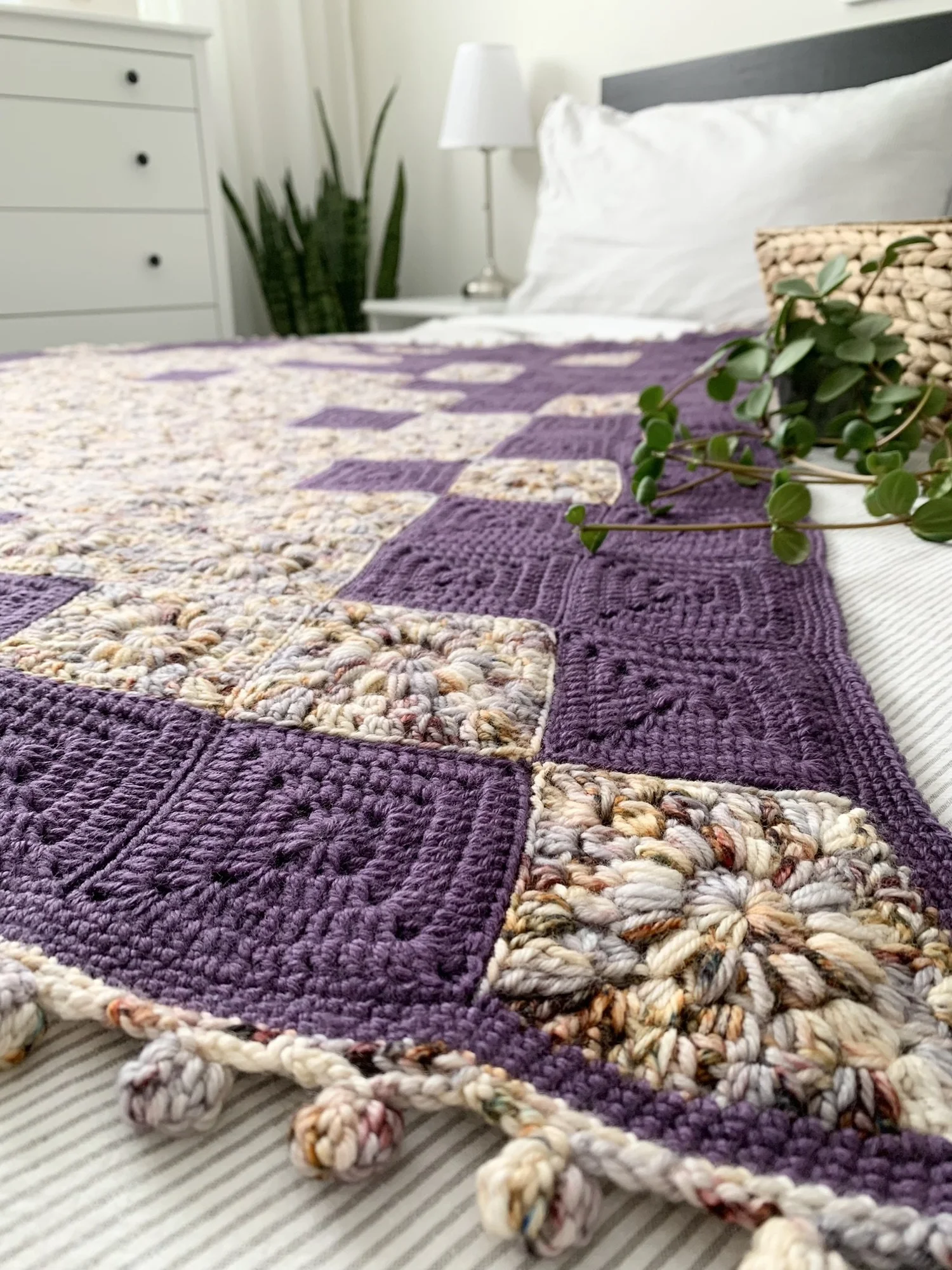 Abstract Sunburst Blanket Pattern — NautiKrall Crochet
