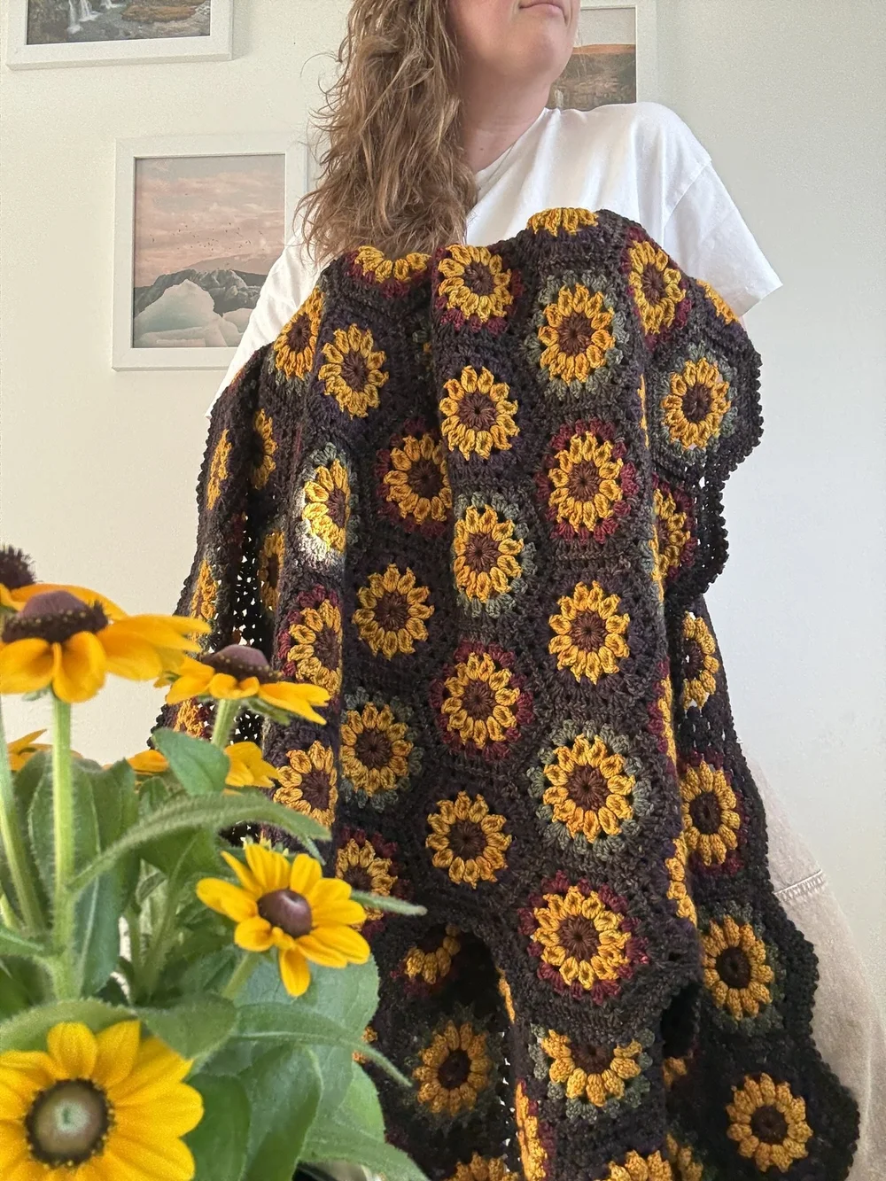 Autumn Sunflower Hexie Blanket Pattern x Spices Collection by The