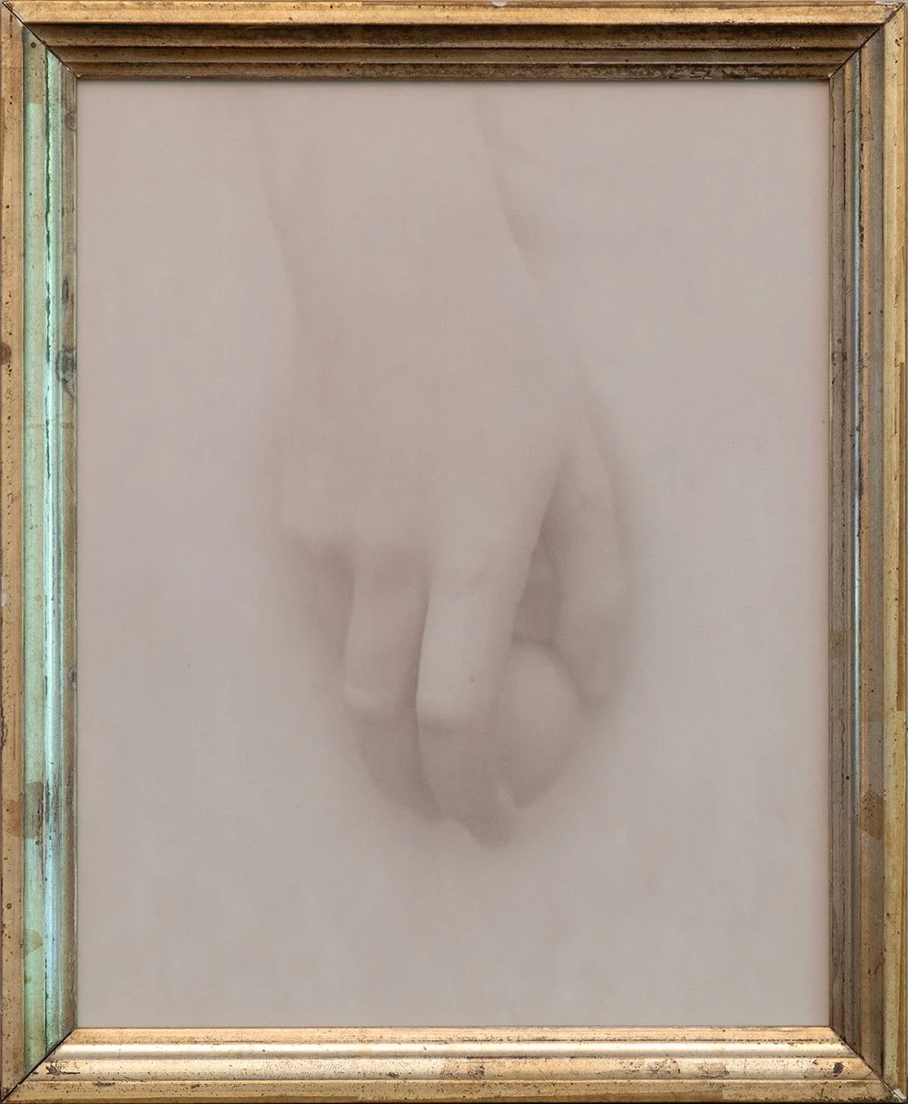 web_hand-study-paris.jpg