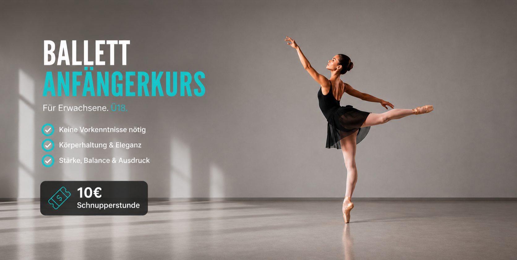 Balletttänzerin in schwarzen Tanzkostüm beim Balancieren auf Zehenspitzen im Tanzstudio.