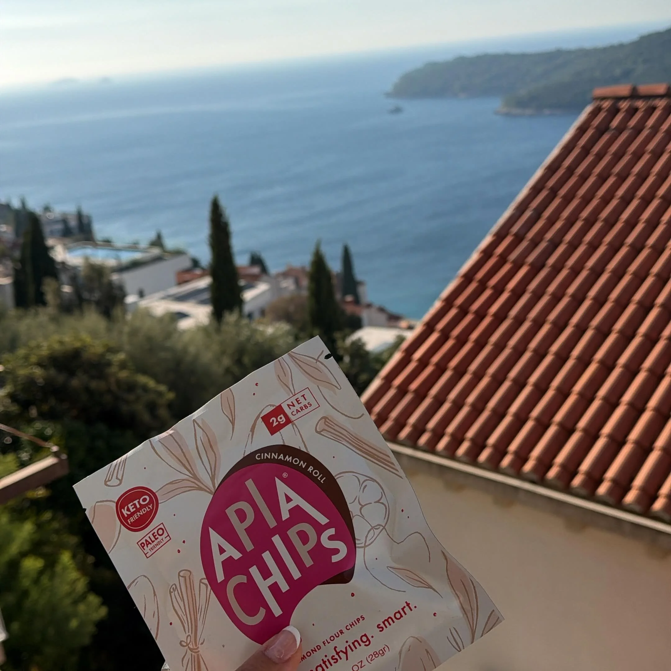 ✈️🌎 Apia Chips is a great travel companion for those moments when you&rsquo;re hungry and food isn&rsquo;t nearby. With 8 grams of protein and 6 grams of fiber per bag, it&rsquo;s a satisfying snack to keep you going until your next meal. Toss a bag