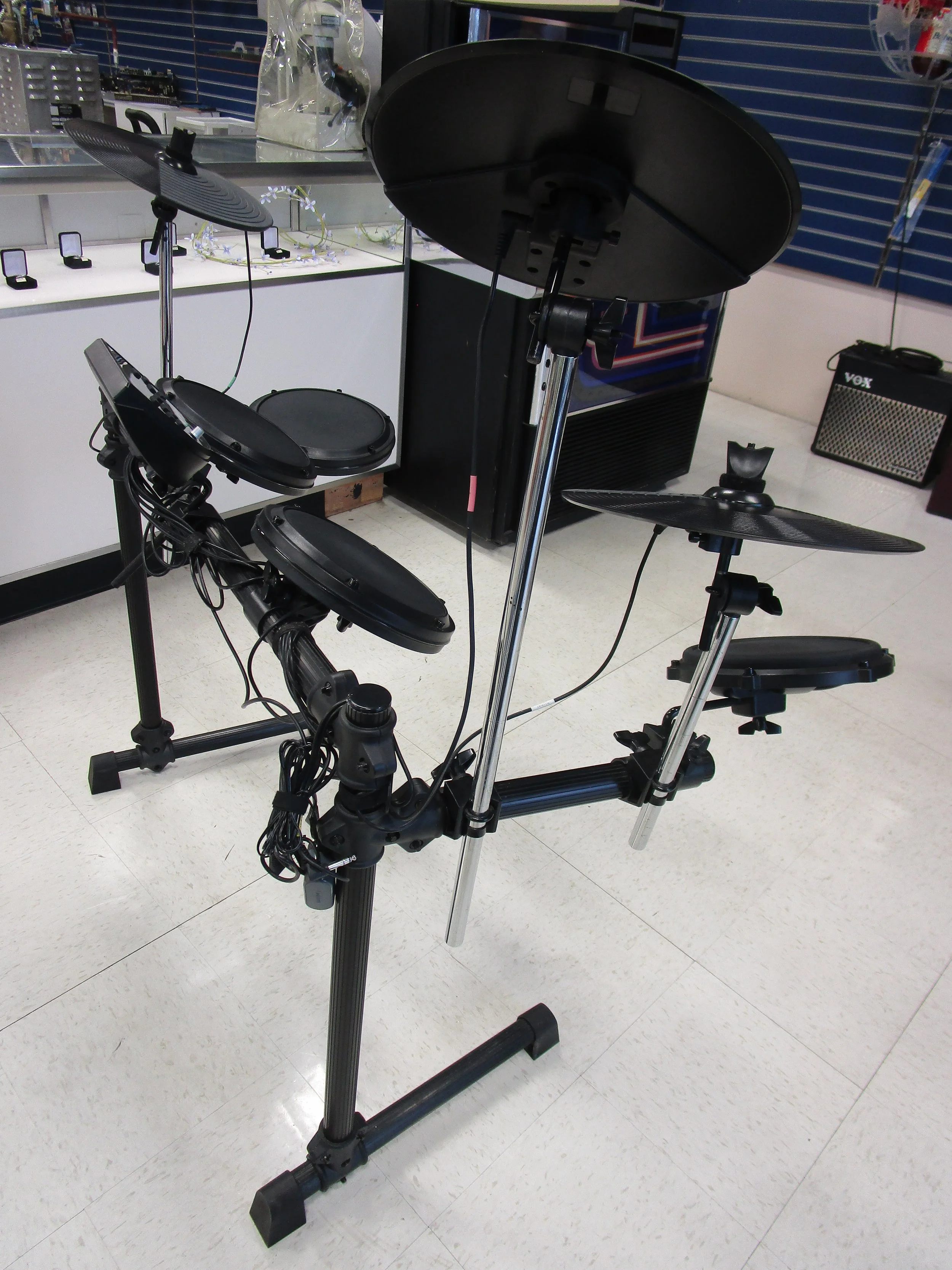 C8605 (5).JPG