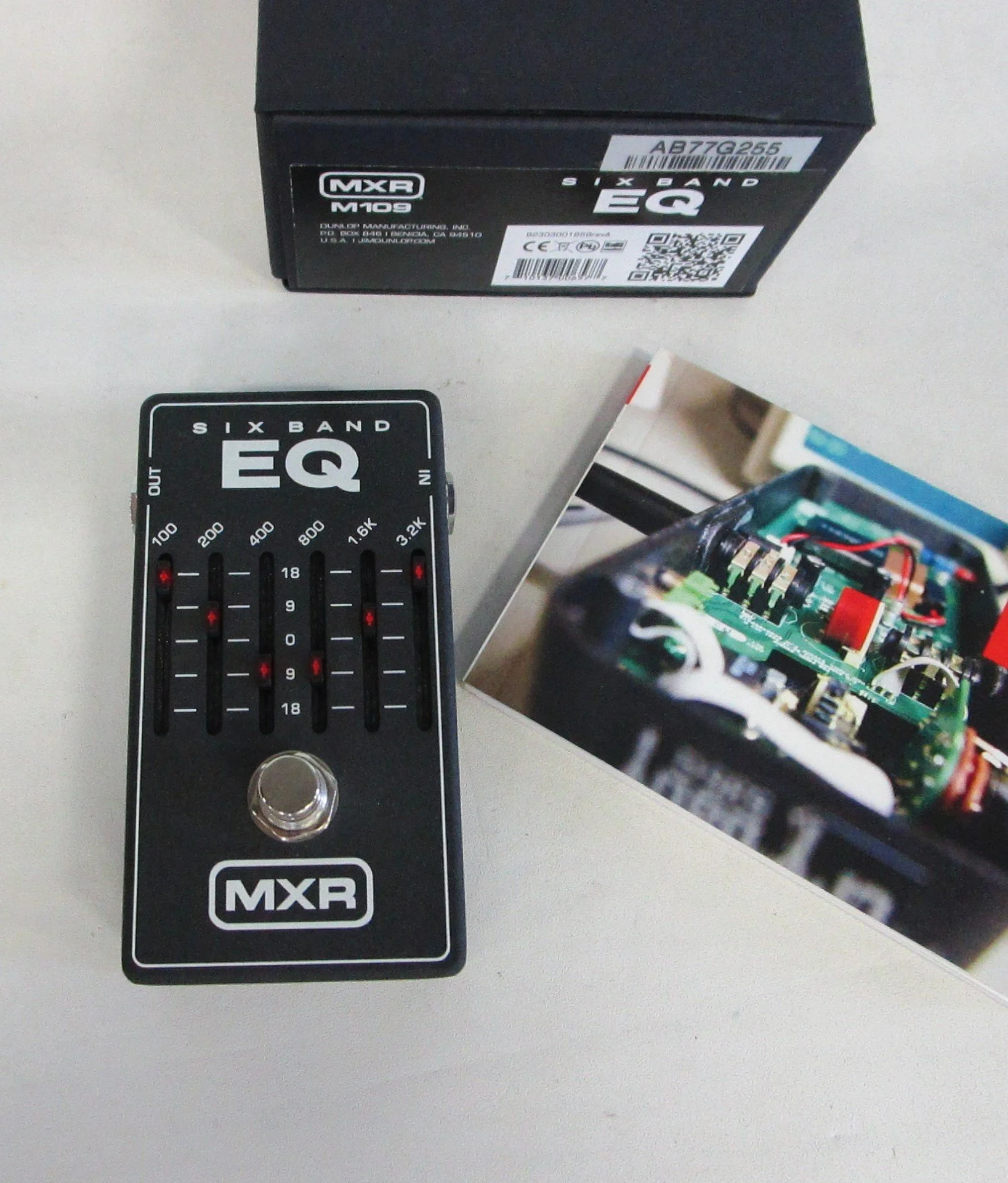 MXR INNOVATIONS M109 GUITAR Analog Pedal.