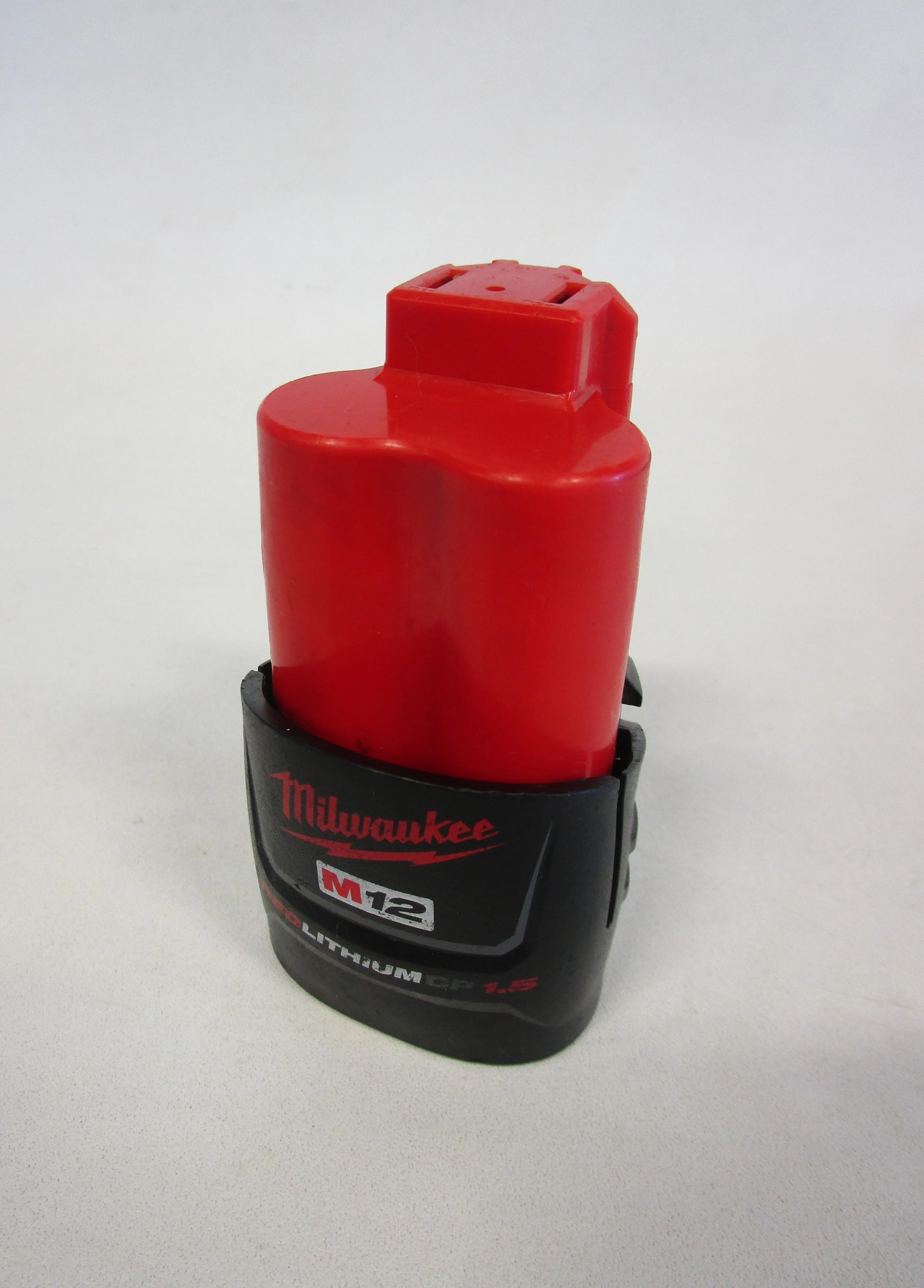 P818104-S2.JPG