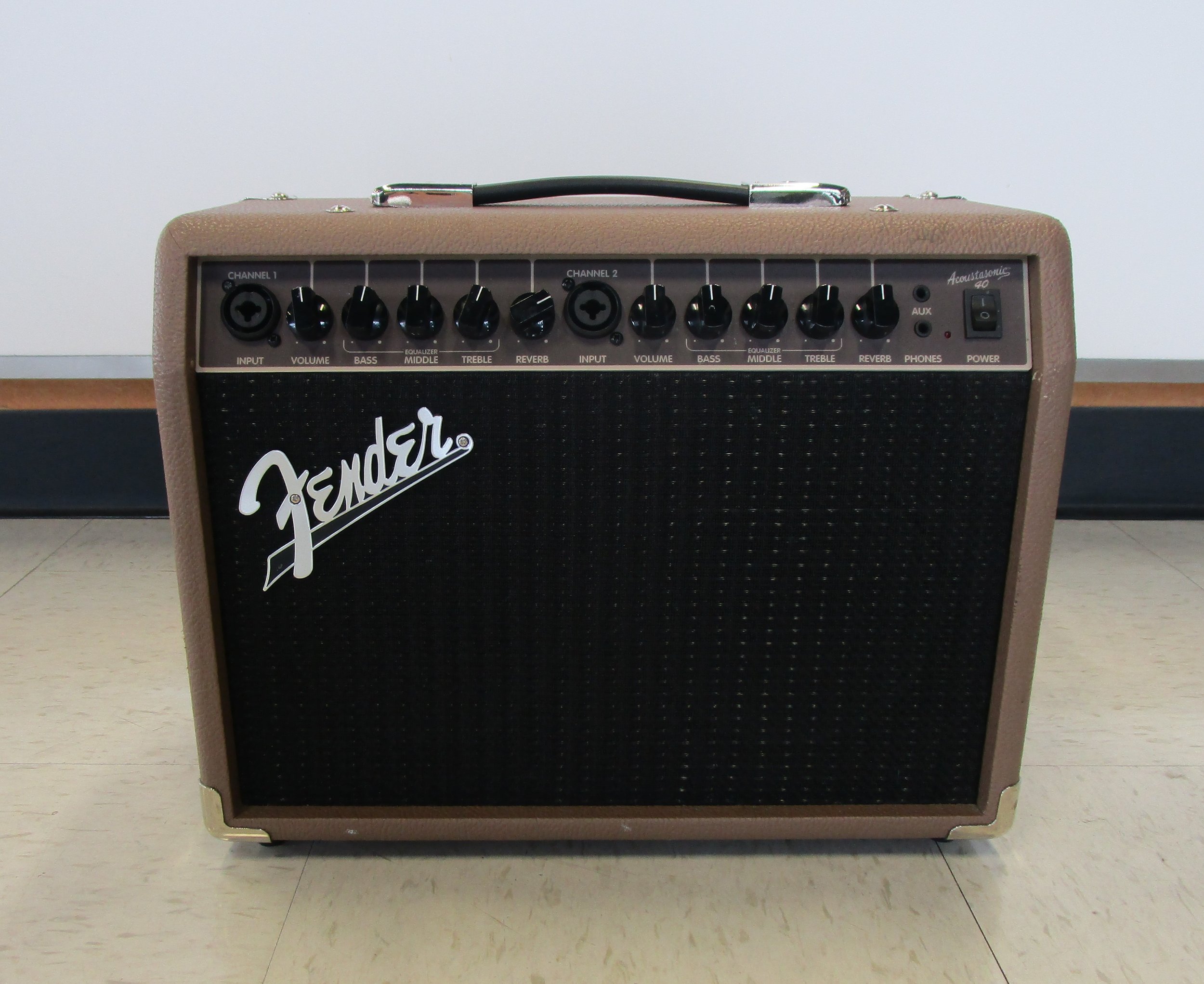 FENDER Acoustiasonic 40 Acoustic Guitar Combo Amplifier W/ Cord.
