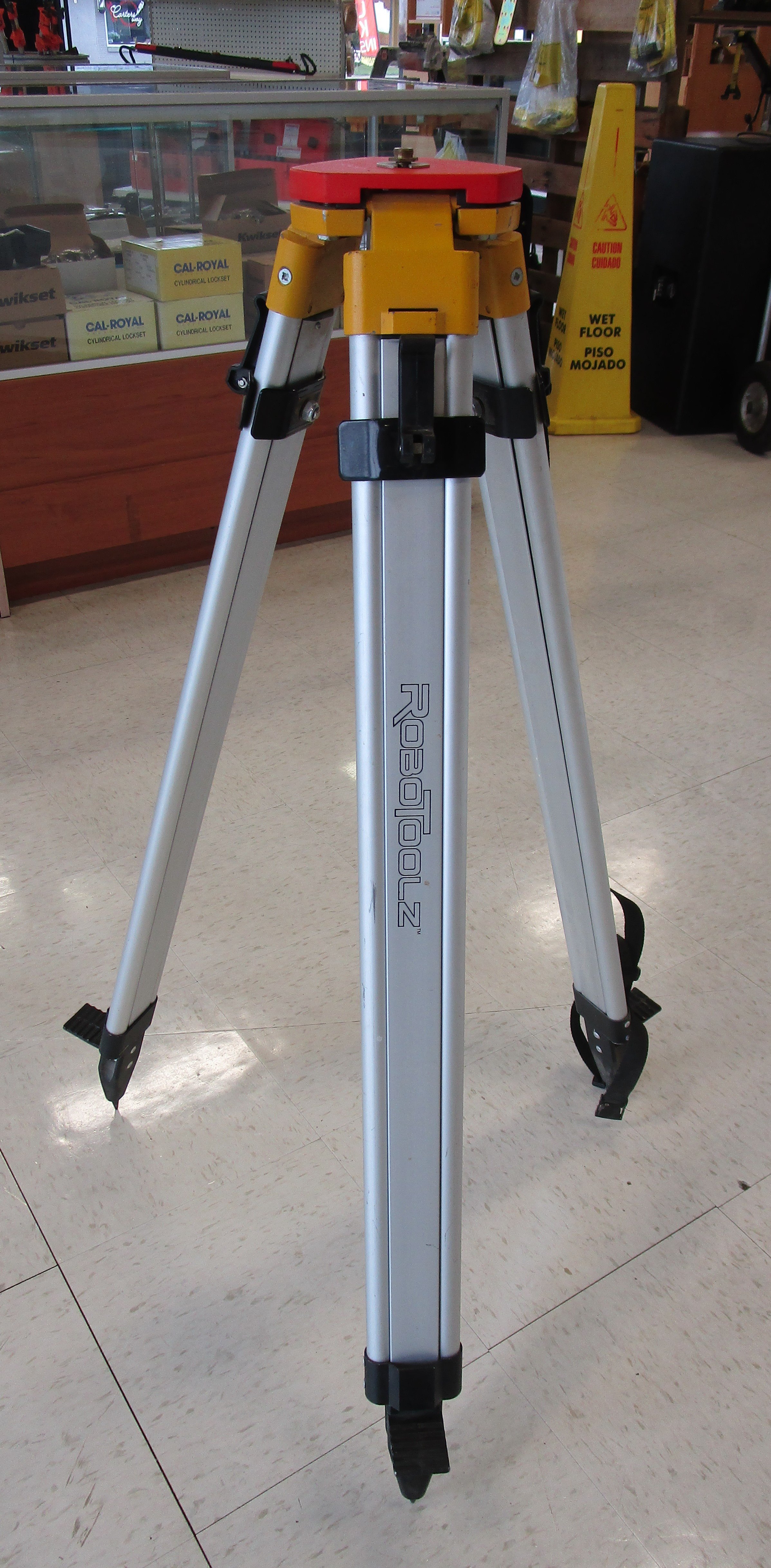 C8446 (4).JPG
