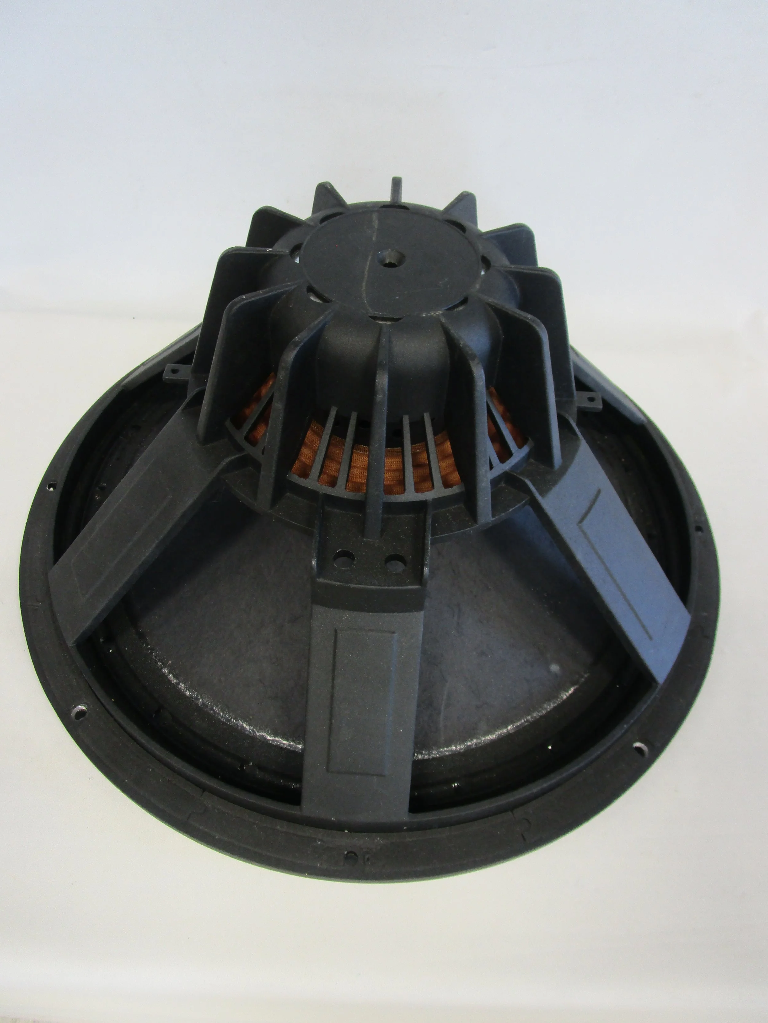 C8550 (1).JPG
