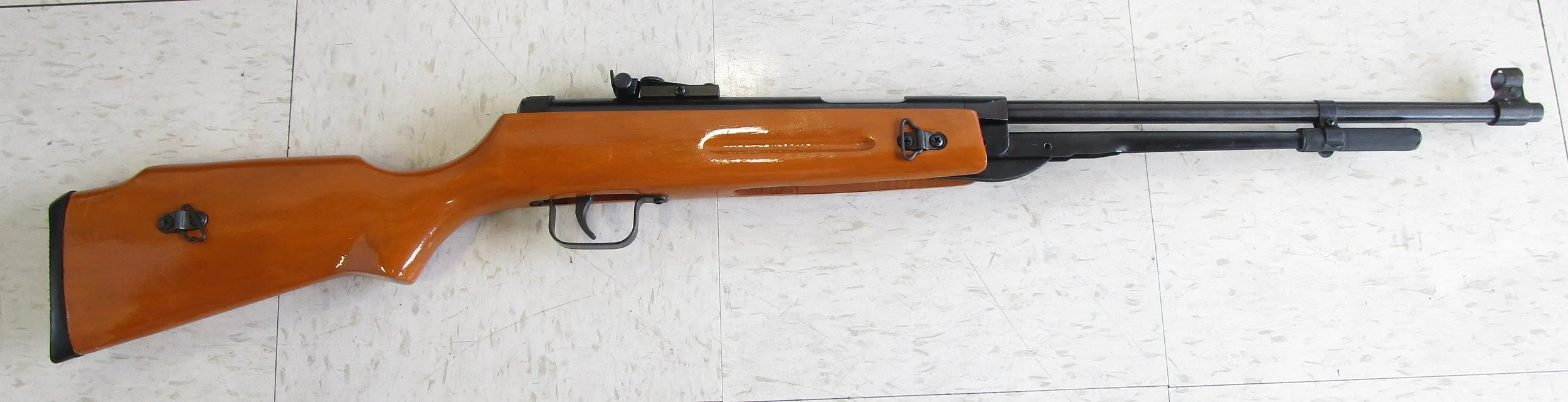 B3 Air Pellet Rifle Gun Real Wood Underlever Gun .177 / 4.5mm Caliber / Safety.