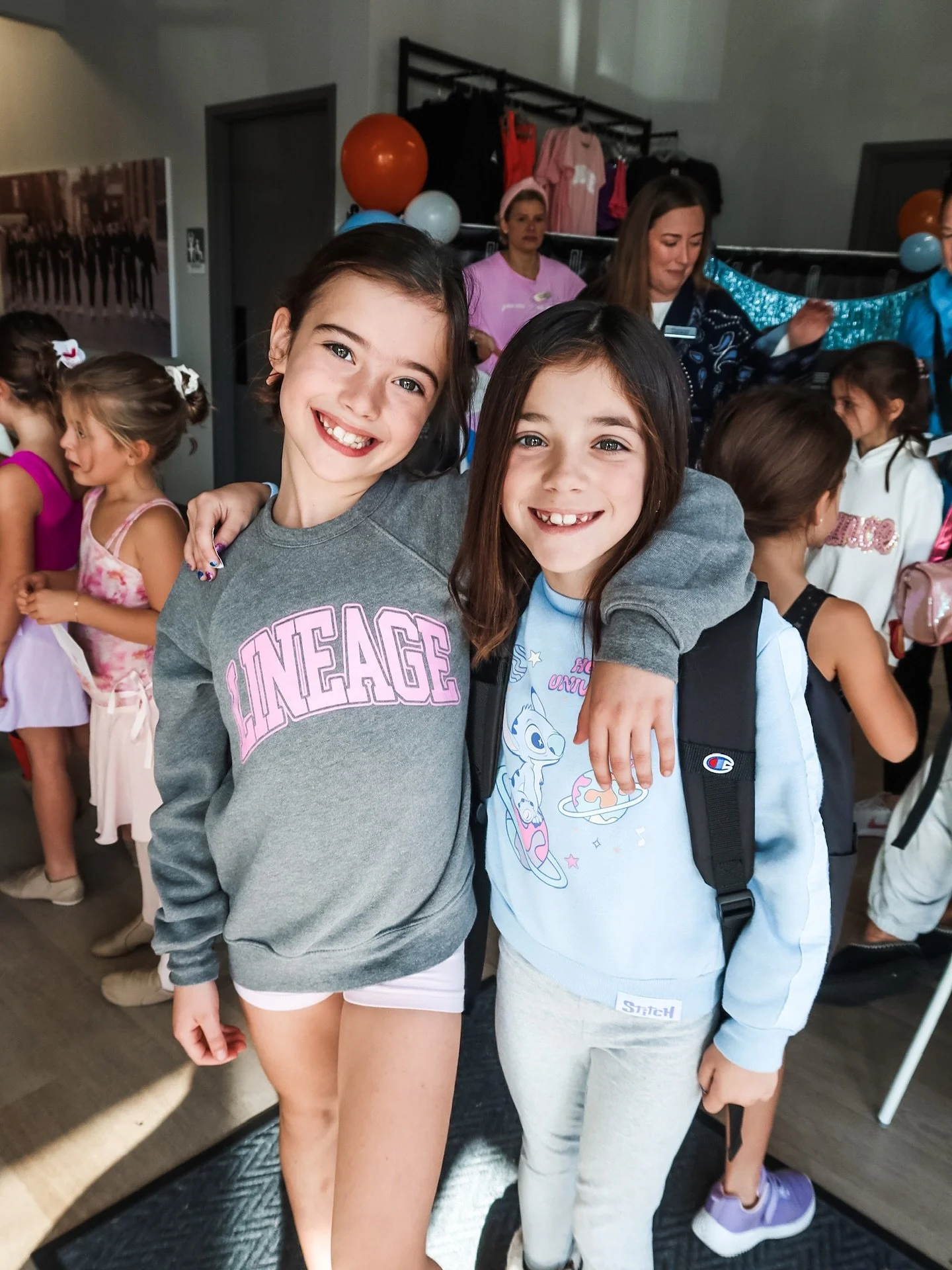 🫶DONATION CLASS FOR THE BUTTERFLY GUILD🫶

Our dancers showed up this morning with big hearts and great energy as we came together for the Butterfly Guild which supports Nationwide Children&rsquo;s Hospital.

We&rsquo;re also excited to help spread 