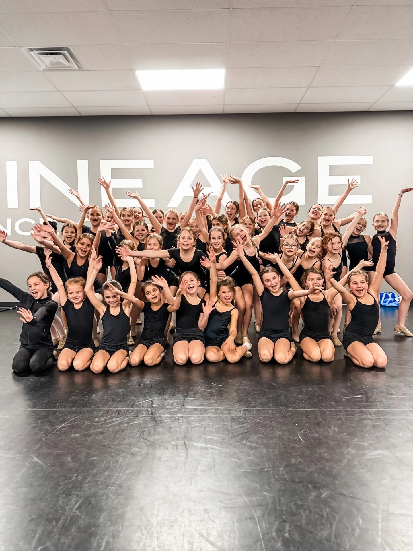ONE WEEK! Our Extend Collective is ready for their first competition stage in just one week and the growth has been incredible to watch. We love watching the confidence is build and seeing them shine in their rehearsal last night ✨