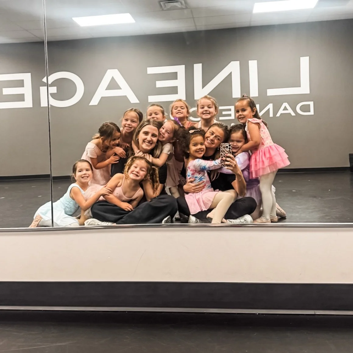 Last Tuesday AM of the year is officially in the books 💕✨

So proud of these sweet dancers and the joy they bring to every single class. The growth, the confidence, the tiny moments&hellip; it is all so special.

Registration for our 2026-2027 seaso