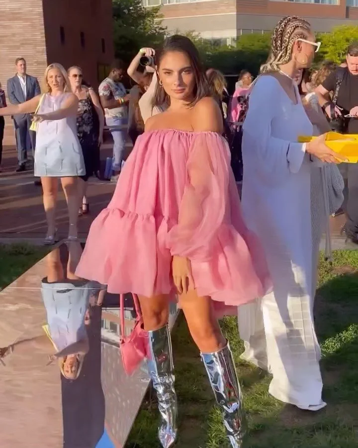 New York Fashion Week S/S 2023 &bull; Paige DeSorbo @paige_desorbo wearing the MR LABEL @mrlabel_ Siena Bag in Pink. (Styled by Danielle and Alix @danielleandalix.)
⠀⠀⠀⠀⠀⠀⠀⠀⠀
Let&rsquo;s get phygital.
@chelseacomms &bull; London | New York
chelseacom