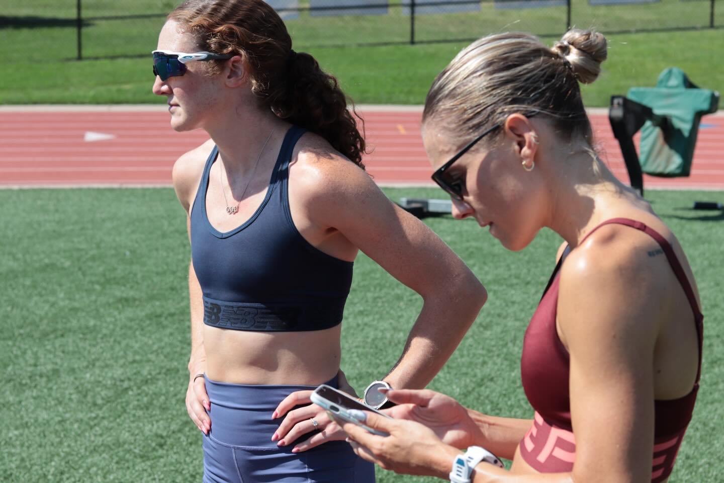 Emily and Bailey begin their indoor campaign in Boston this Saturday. Let&rsquo;s go!!
@emily_mac7 3000m New Balance GP
@baileyh_ Mile at BU Bruce Lehane Invite