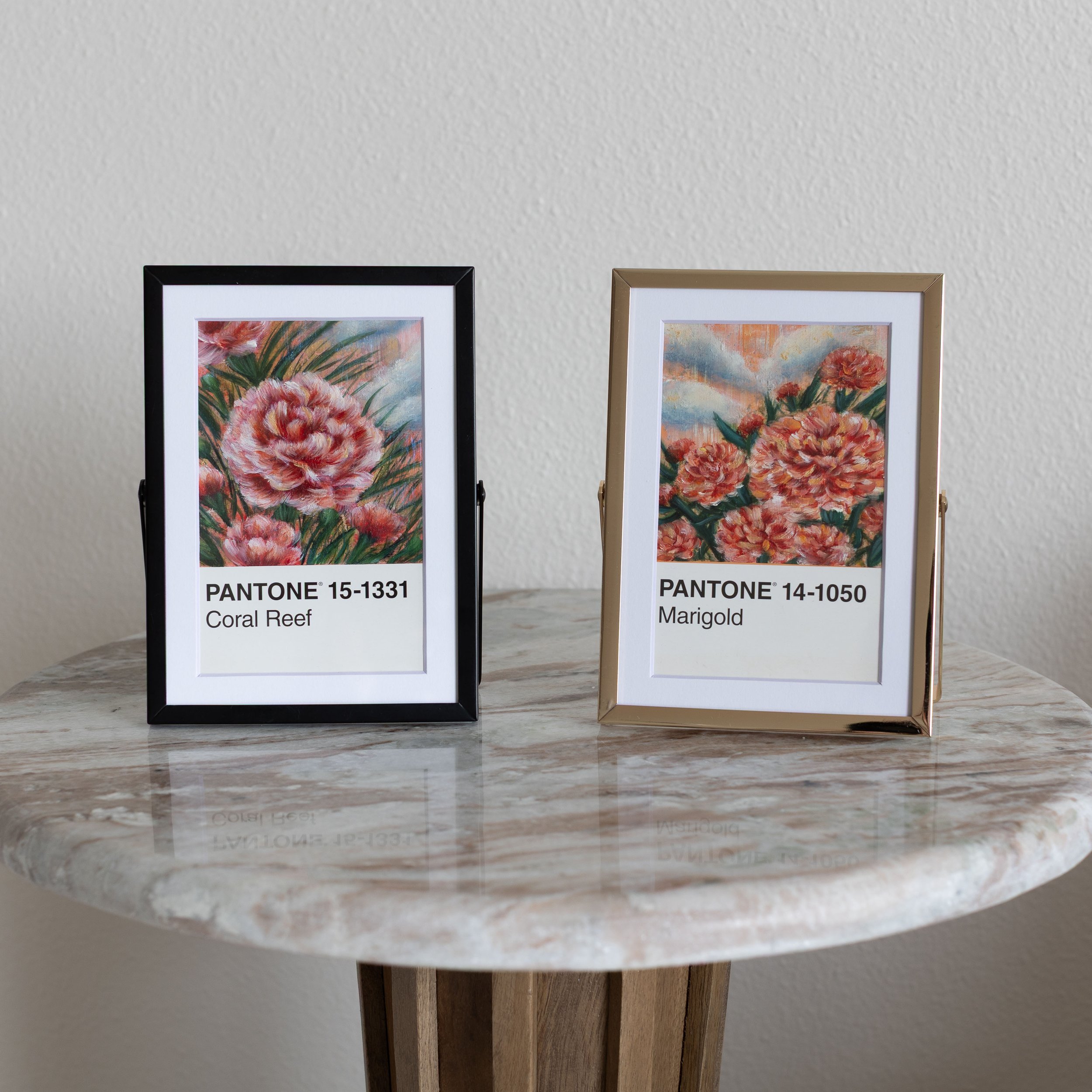 praiseful-messages-coral-reef-marigold-oils-originals-love-x-cross-studio-black-gold-frame-lifestyle.jpg