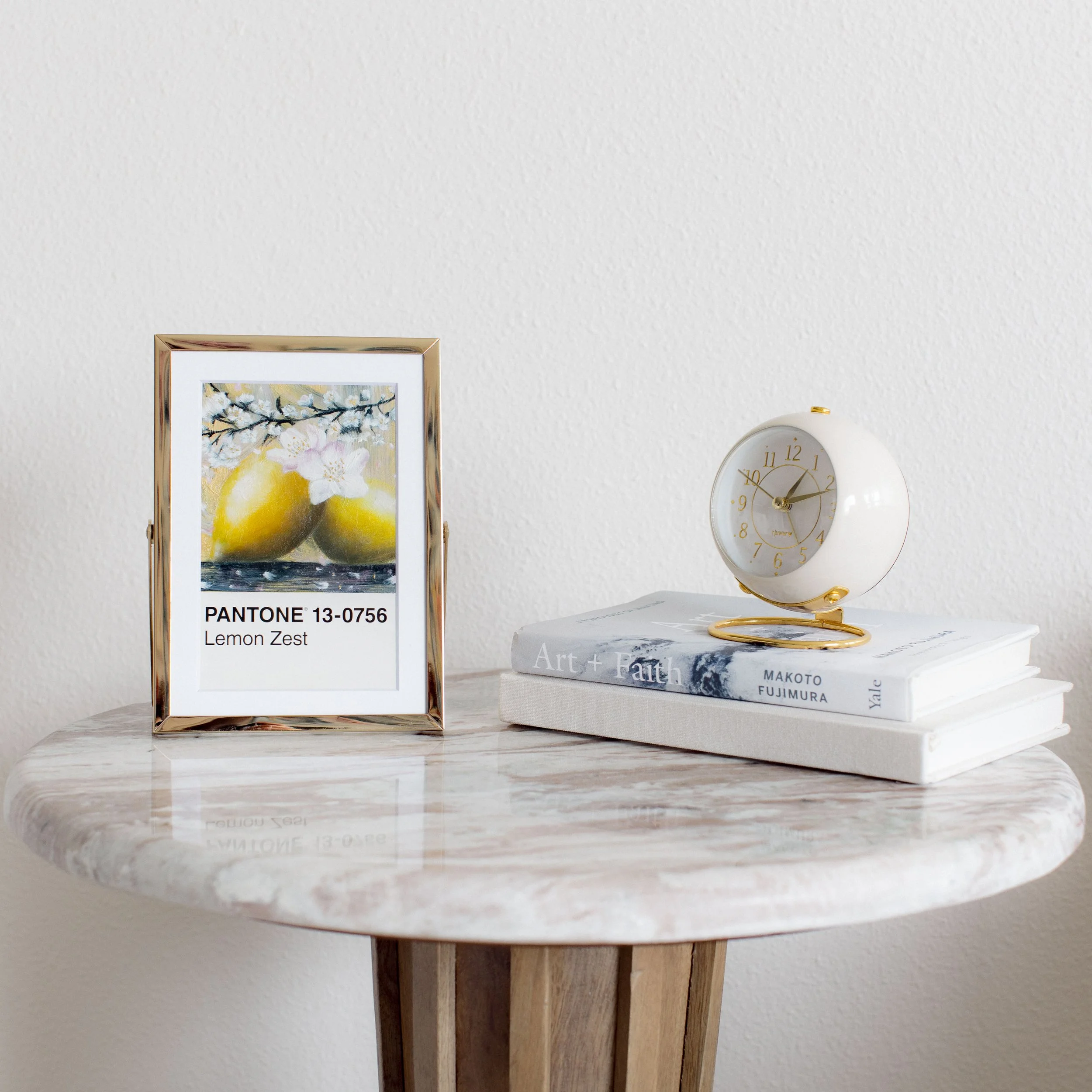 praiseful-messages-lemon-zest-oils-originals-love-x-cross-studio-gold-frame-front.jpg
