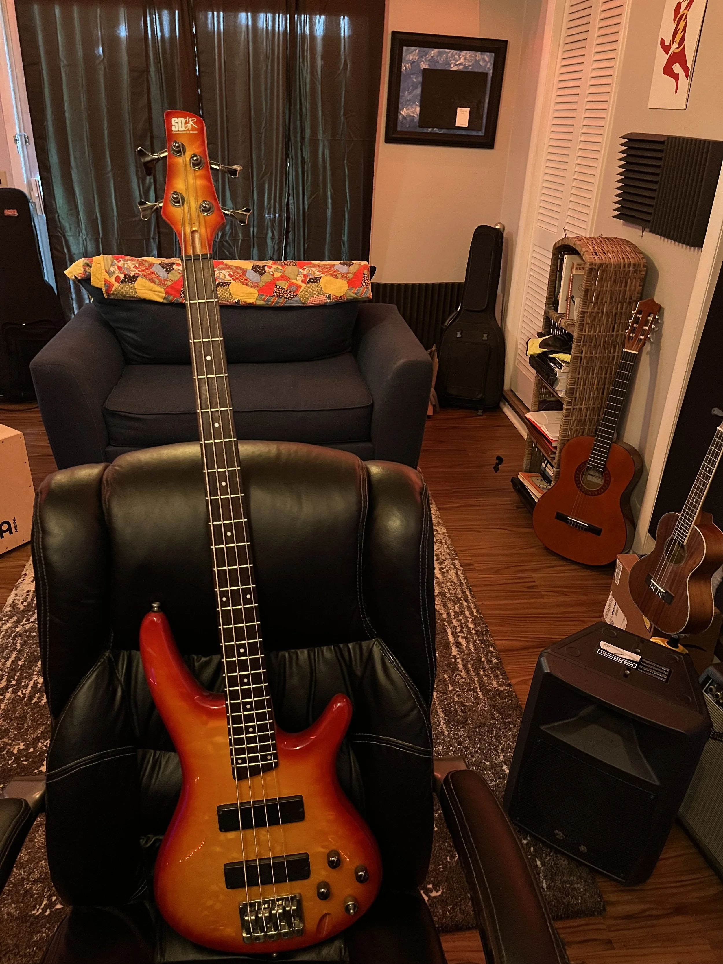 Strum Sound Studio Bass