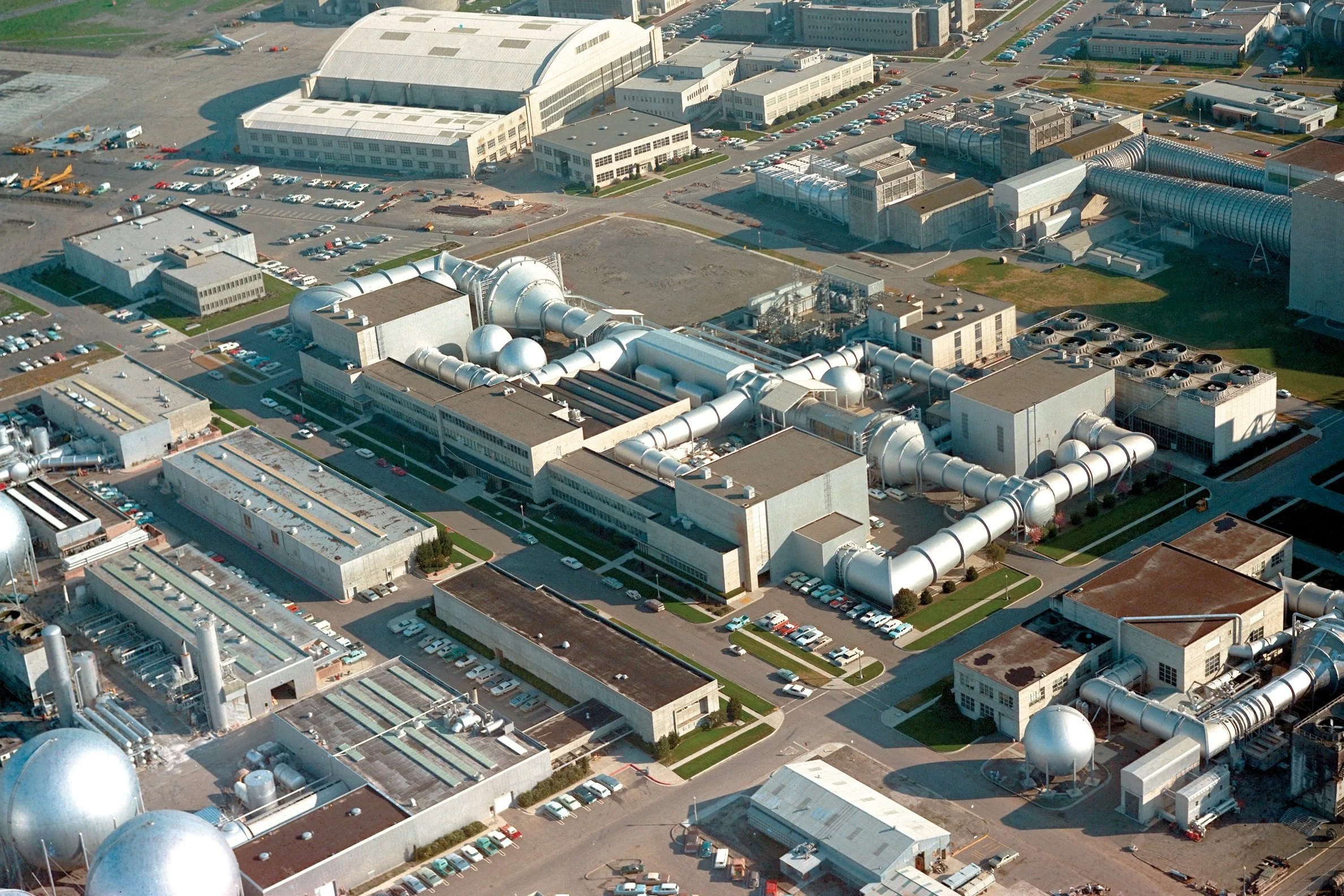 Outside view of the NASA Ames Unitary Plan 11-by 11-foot Transonic Wind Tunnel 
