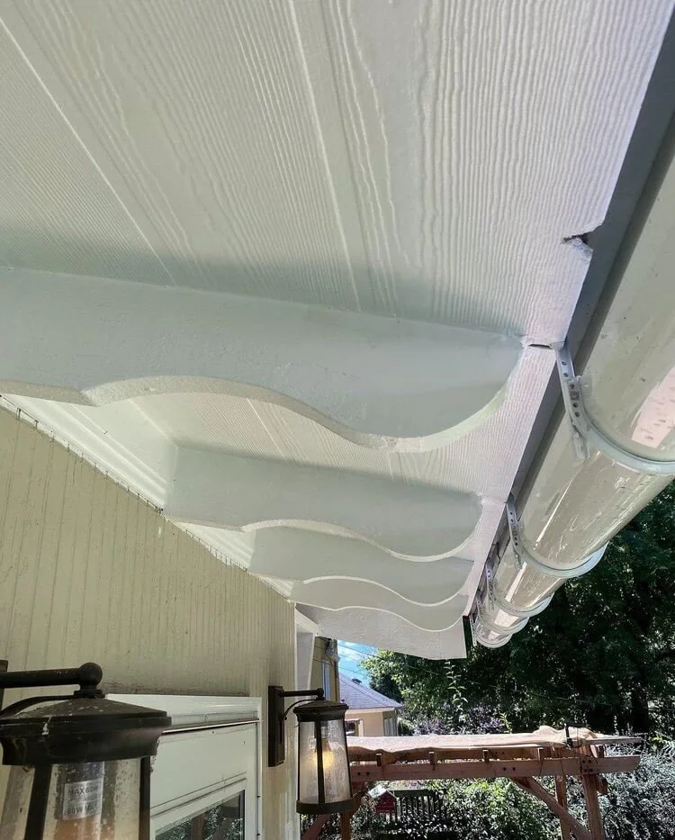 old home soffit after.jpg