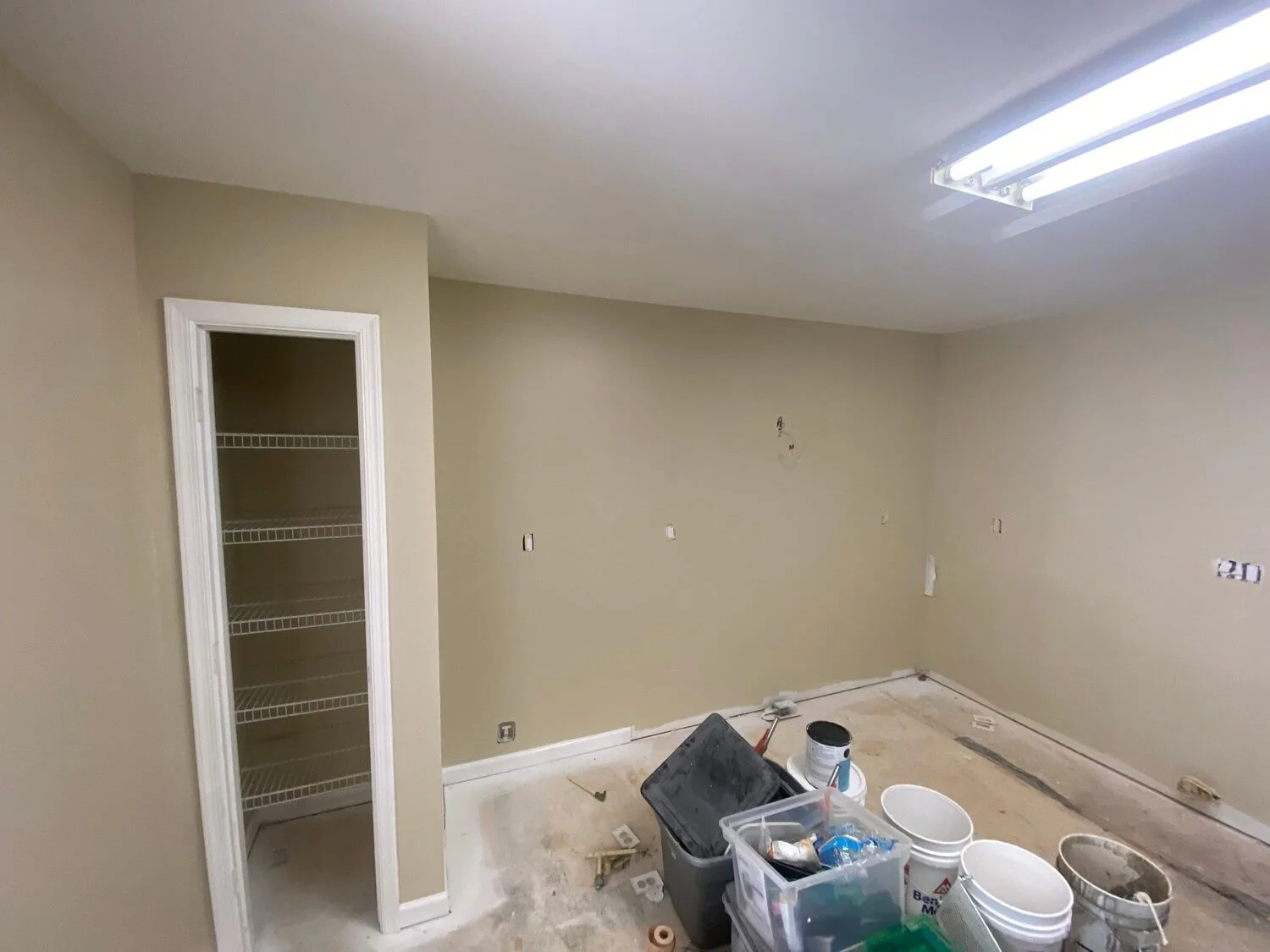 rental kitchen after.jpeg