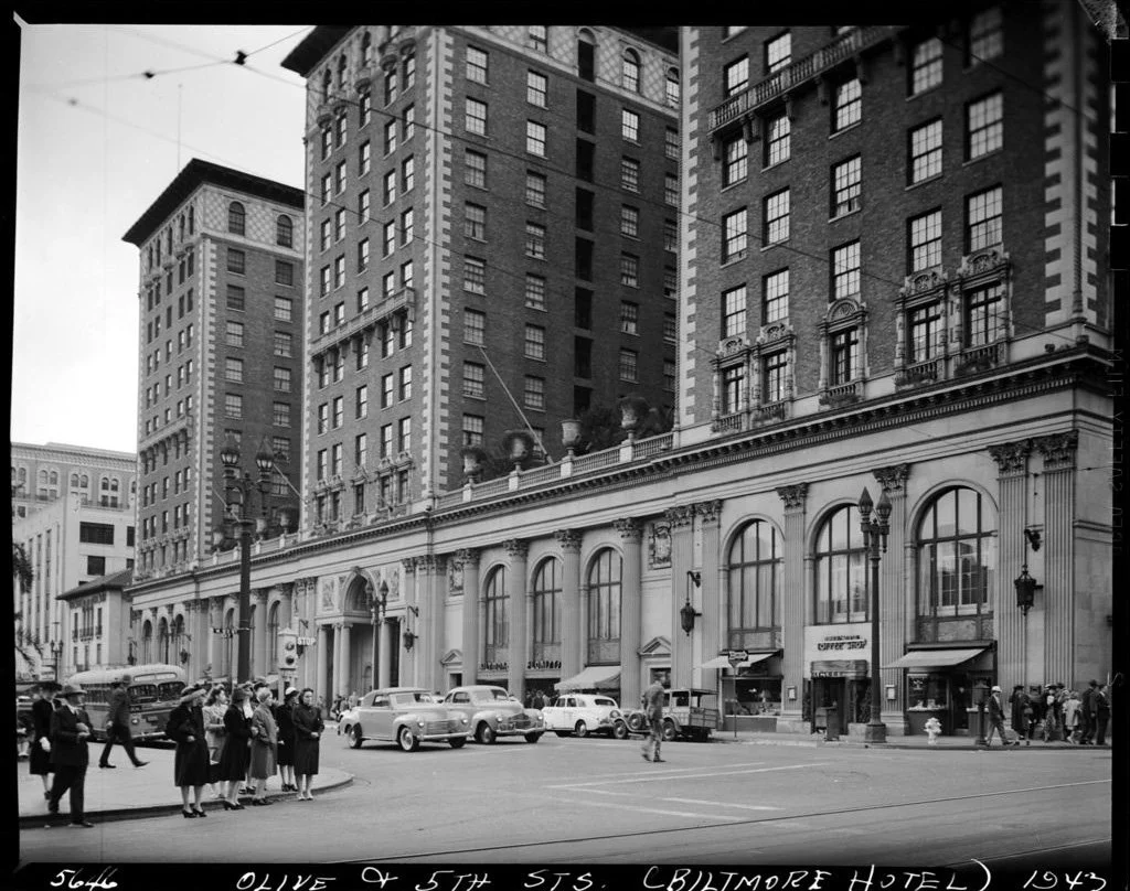Image of the Los Angeles Biltmore in 1945