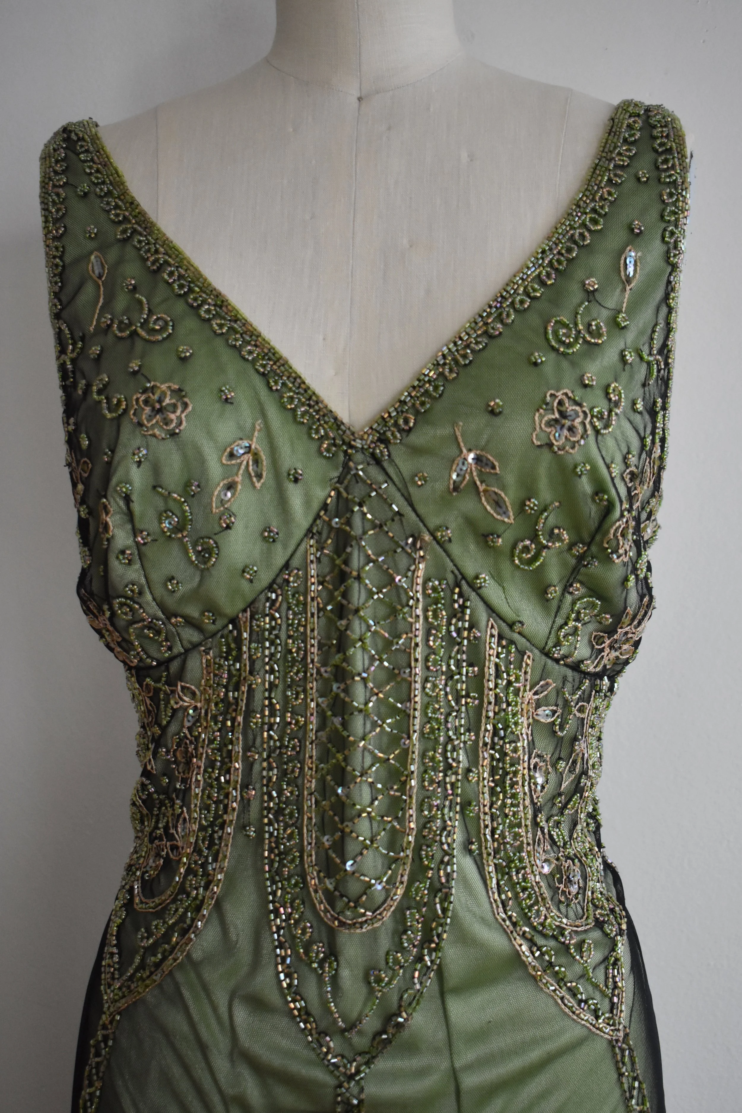 Y2K Beaded Art Deco Dress (Size 6)