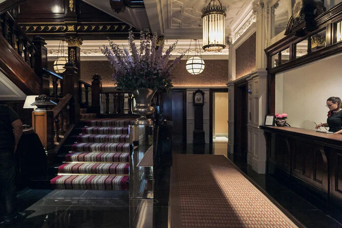 Wedding at The Connaught // Wedding Cake Inspiration