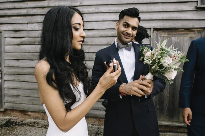 Bury Lodge Wedding // Introducing Sejal and Dimesh