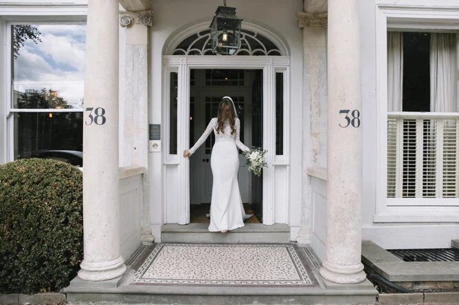 Cripps Barn Wedding // Introducing Bec and Jimmy