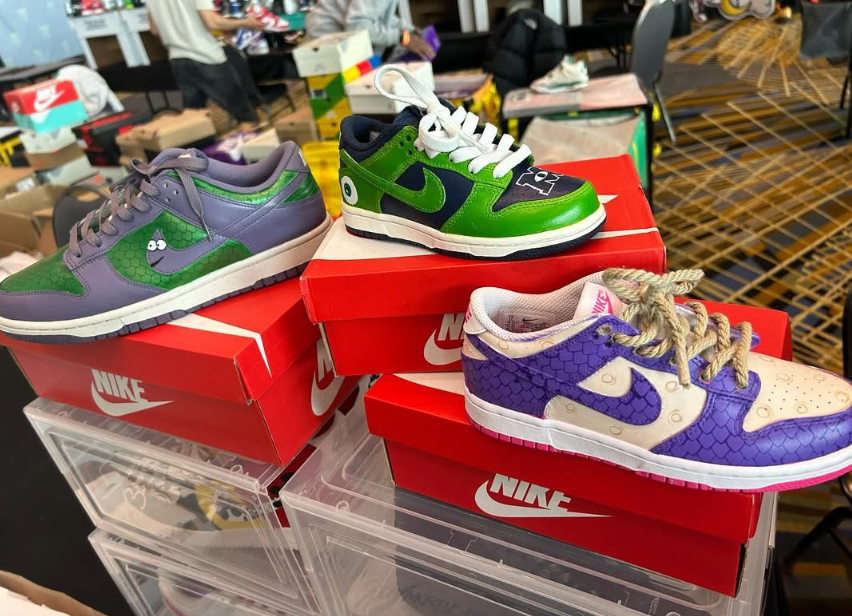 Monster's Inc Dunk pack.png