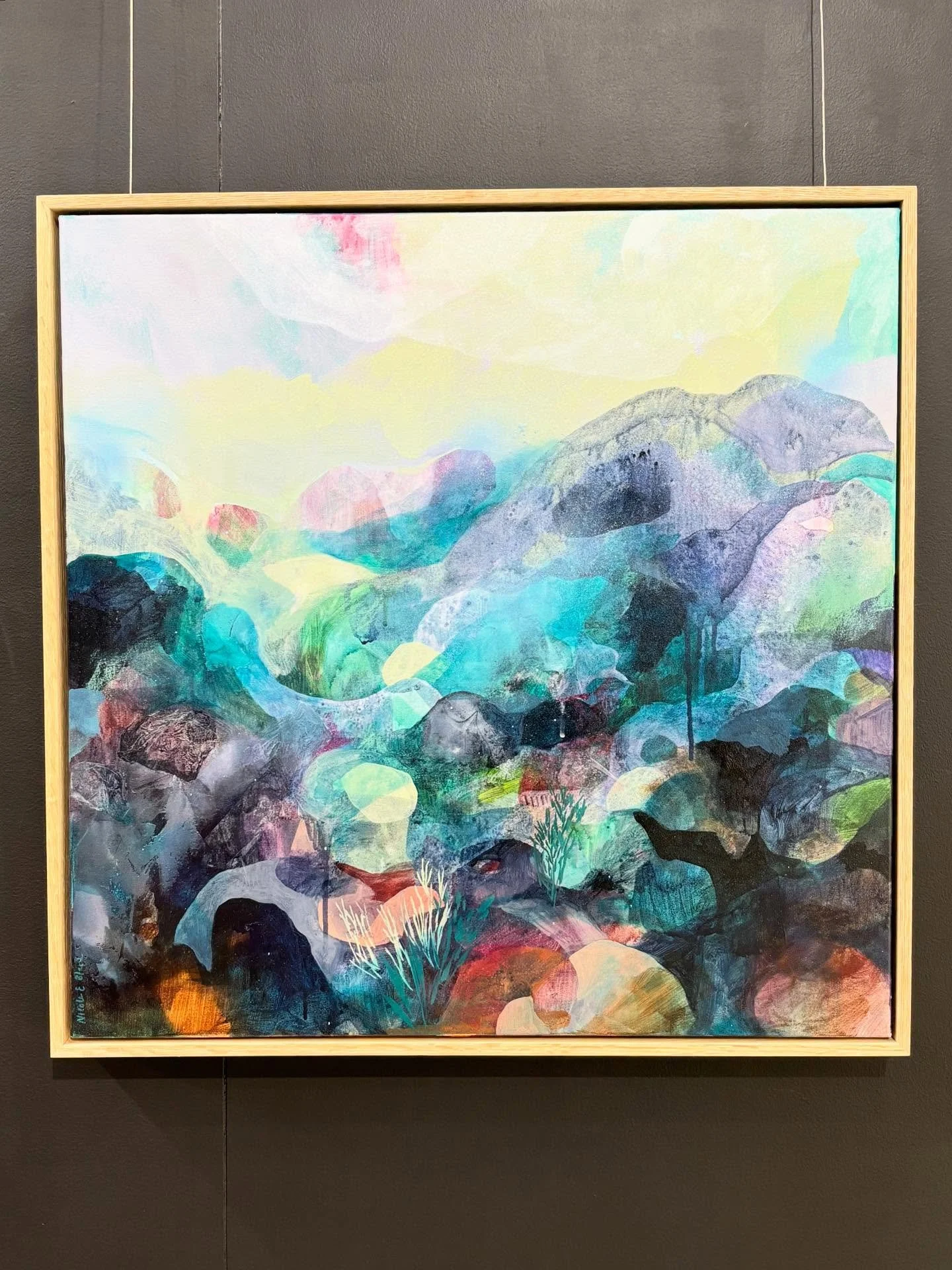 Some recent intuitively-led explorations 🌀

I have been diving back into these more abstract studies in my art journal whilst I&rsquo;ve been away. Excited to get painting again when I return back home 🤍