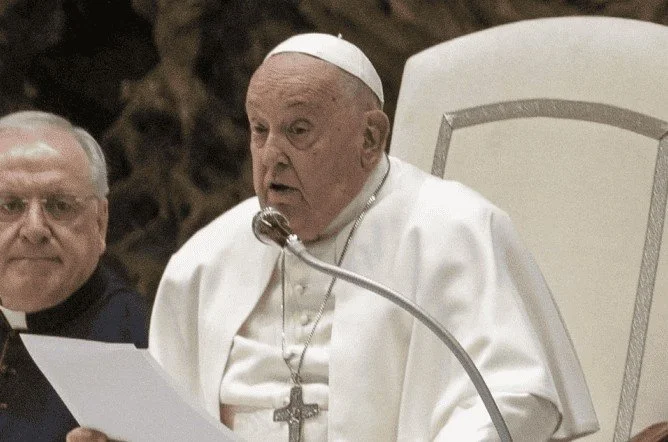 Pope Francis Issues Letter to U.S. Bishops Denouncing Immigrant Crisis