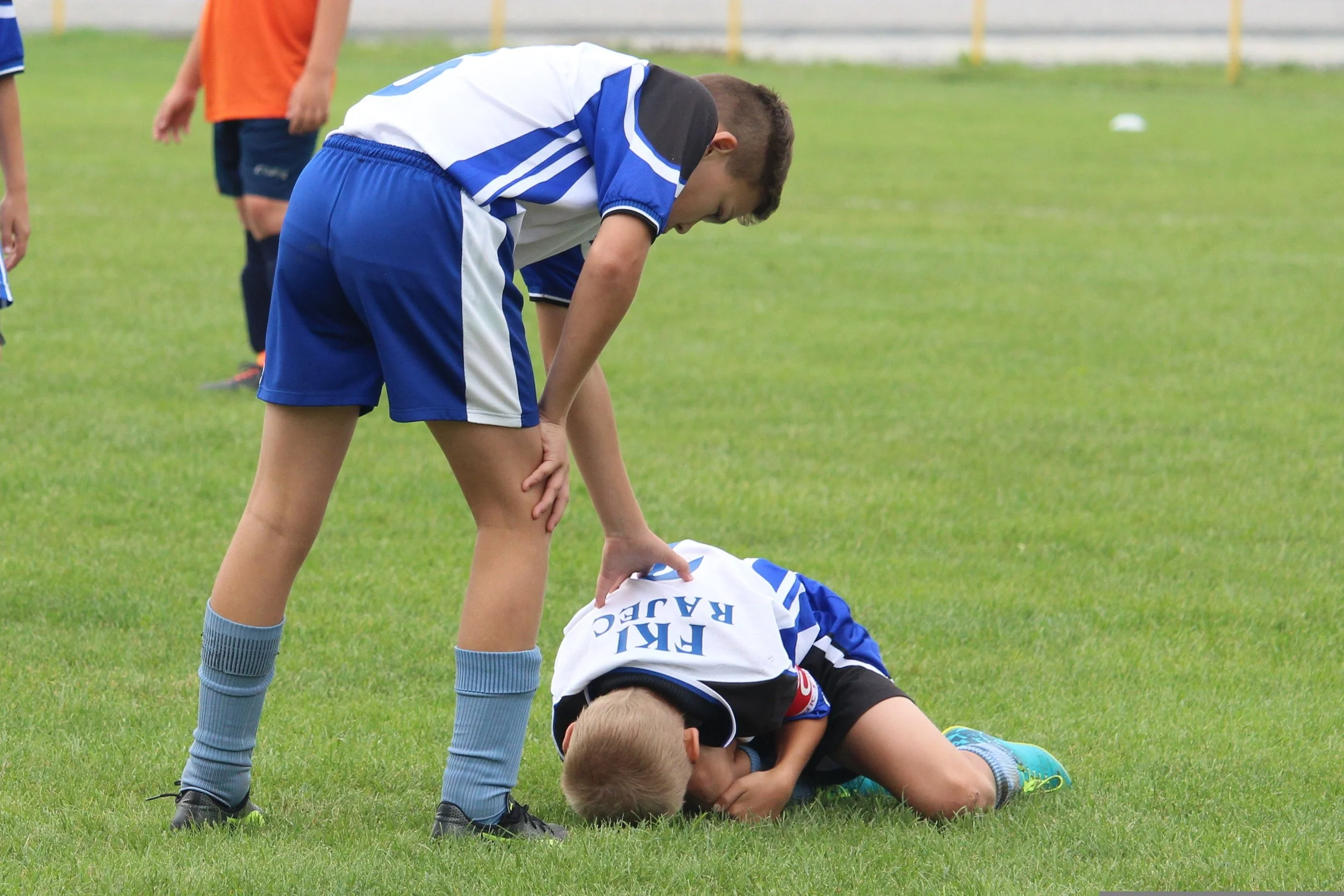 Injury and Mental Health in College Sport