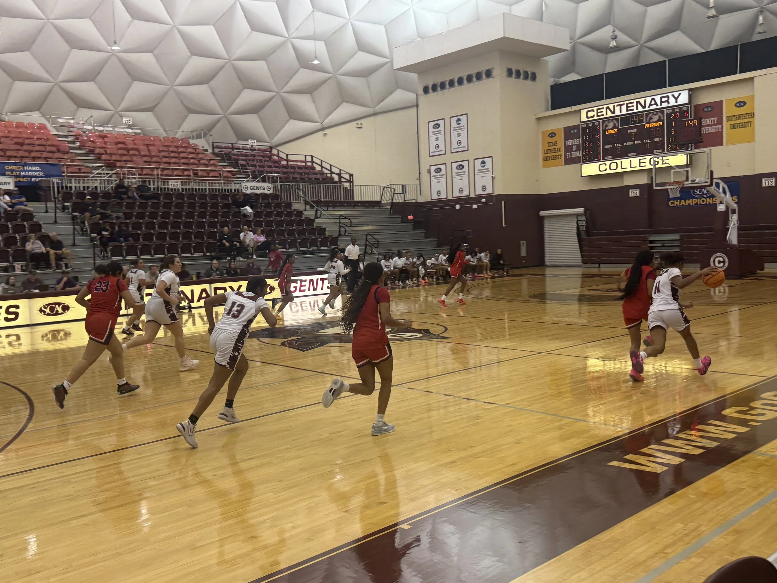 Girls_Basketball_🏀_(1).jpg