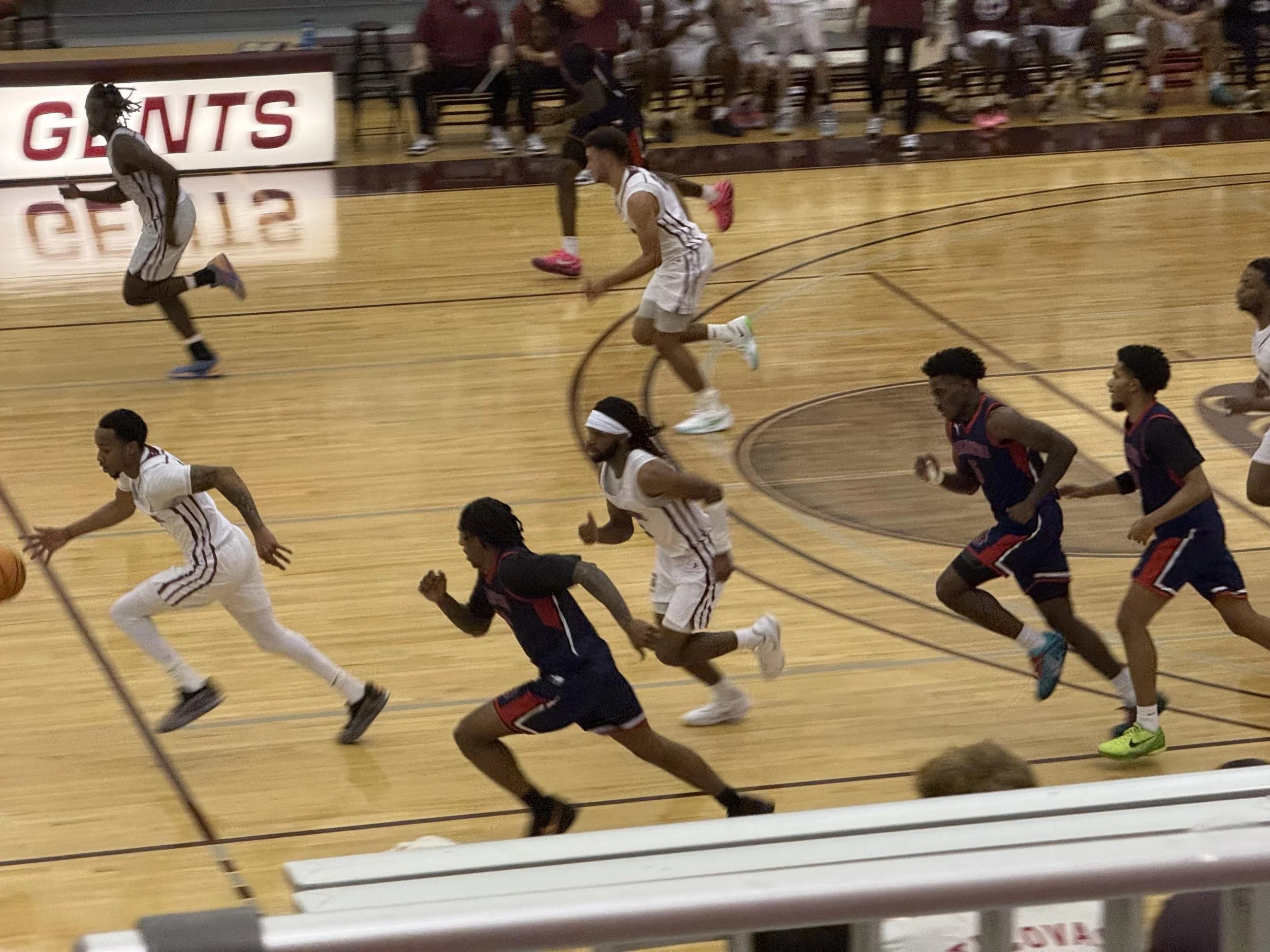 Boys_Basketball_🏀_(1).jpg
