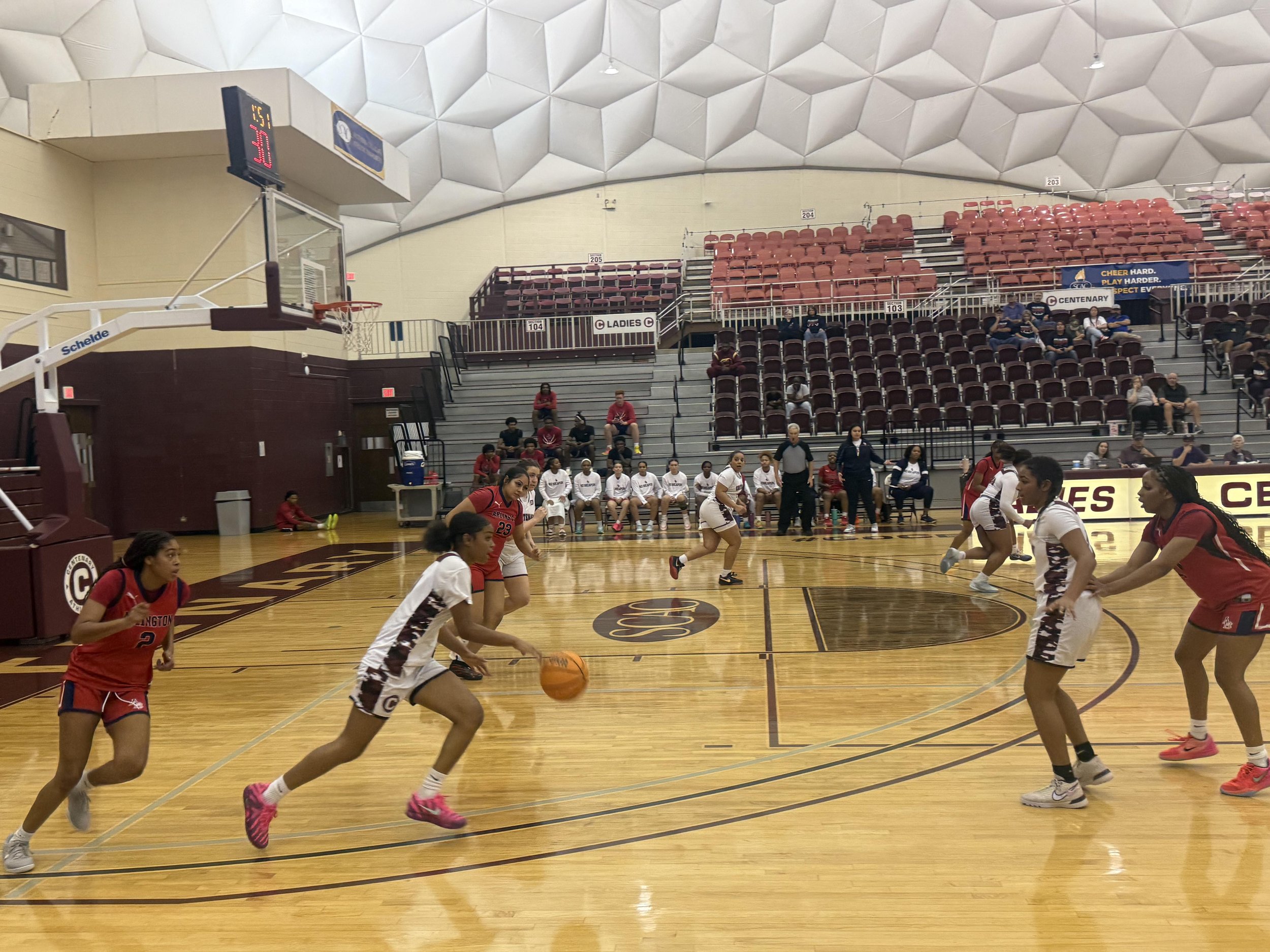Girls_Basketball_🏀.jpg