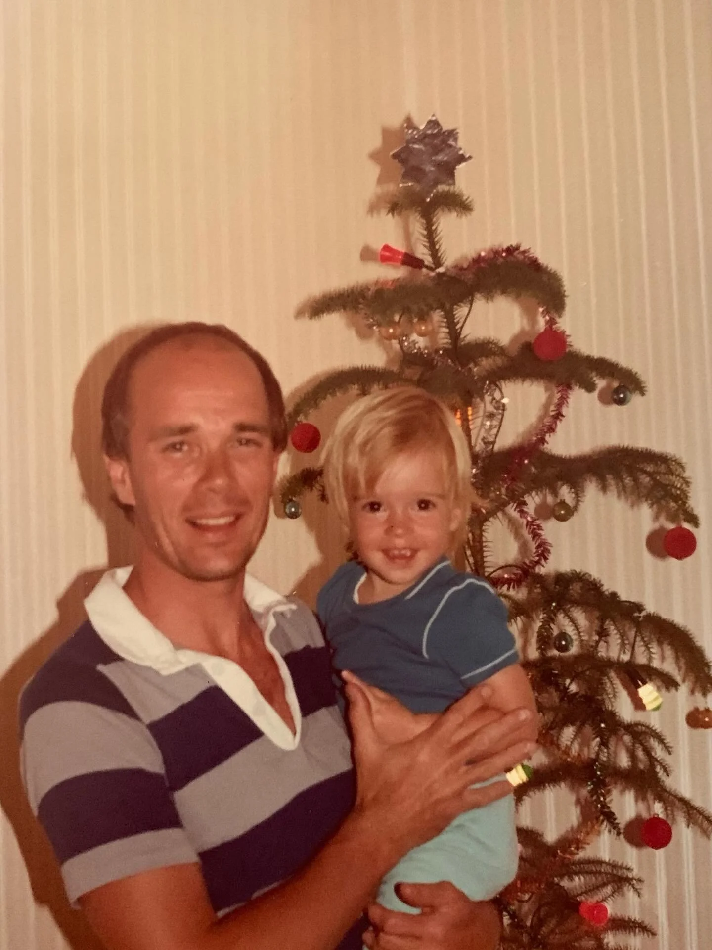 &lsquo;I discover that grief means living with someone who is not there.&rsquo;&mdash; Jeanette Winterson 🖤