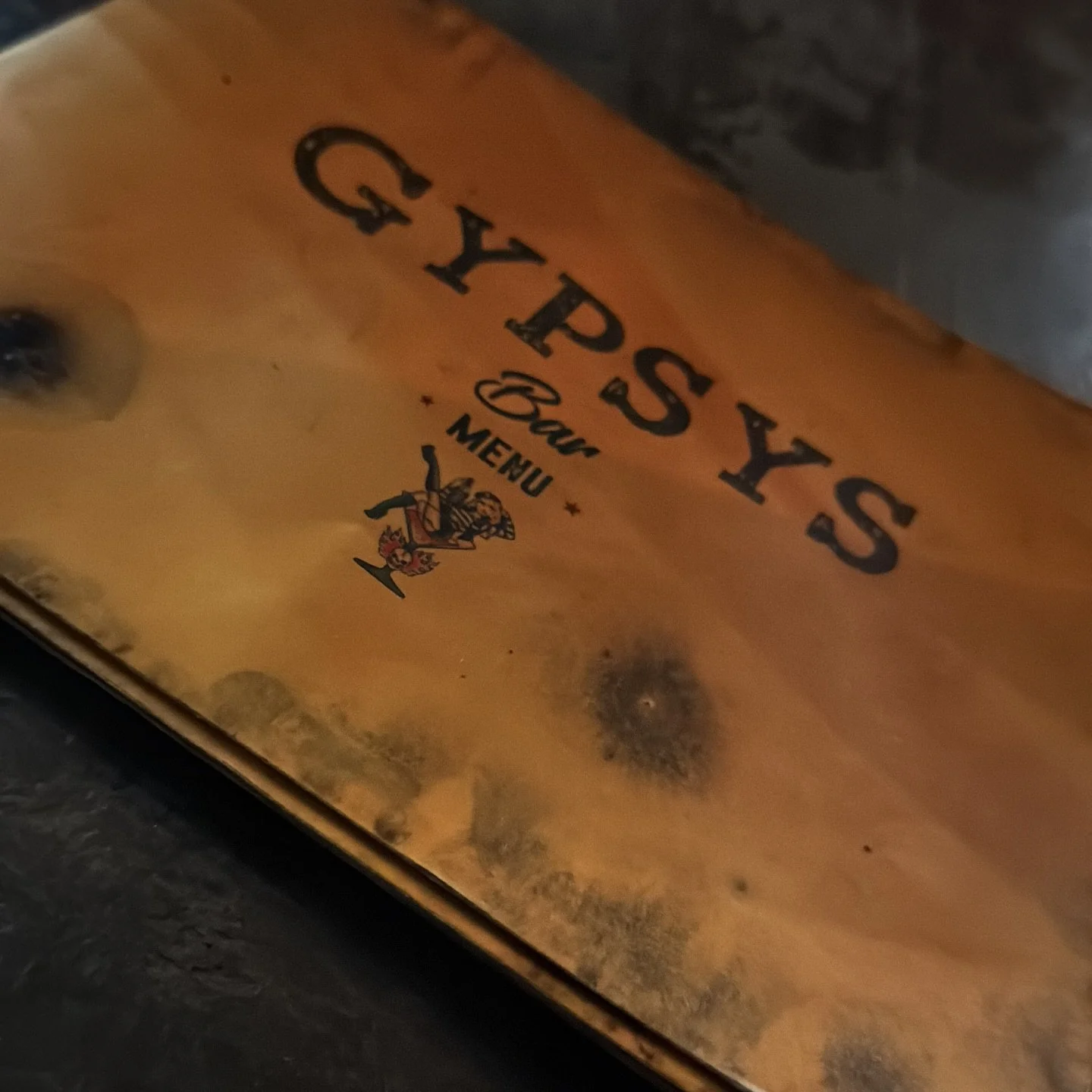 ..::G Y P S Y S  B A R::..
.
.
Where the magic comes alive after 11pm.&hellip;.
#bestfind #vagator #goa #gypsysbar #party #chilling