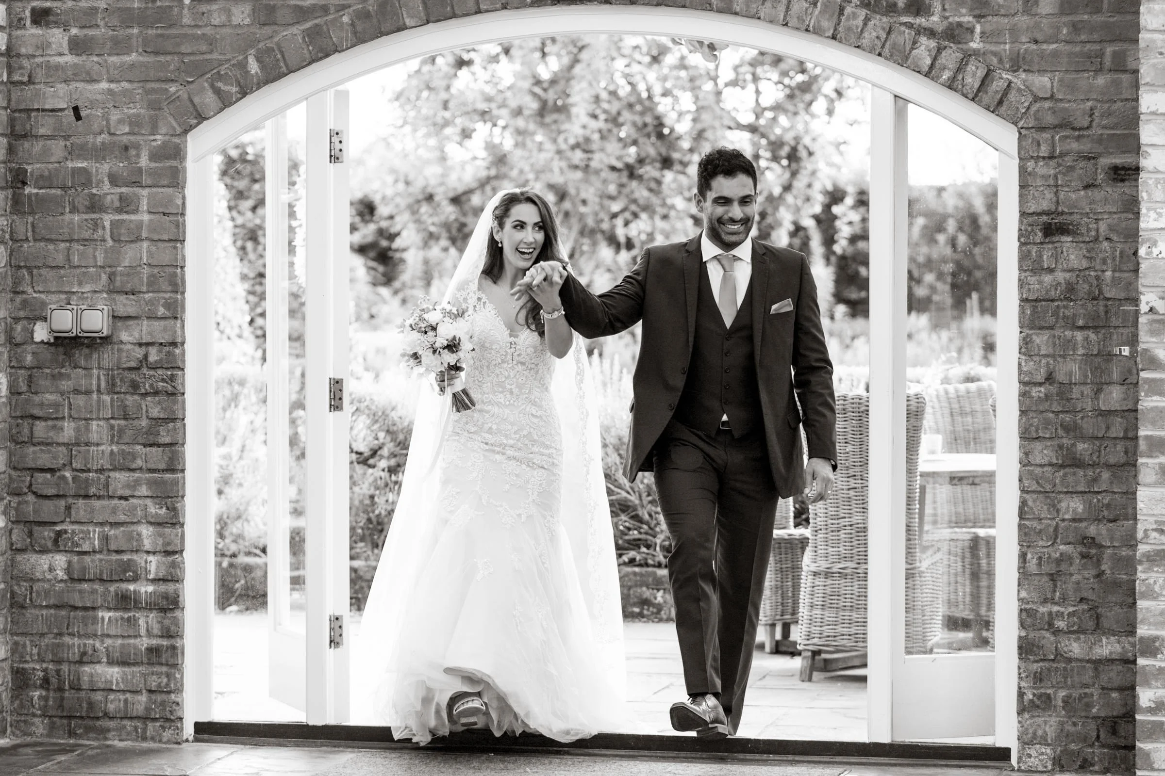 Northbrook-Park-Wedding-Photographer-33.jpg