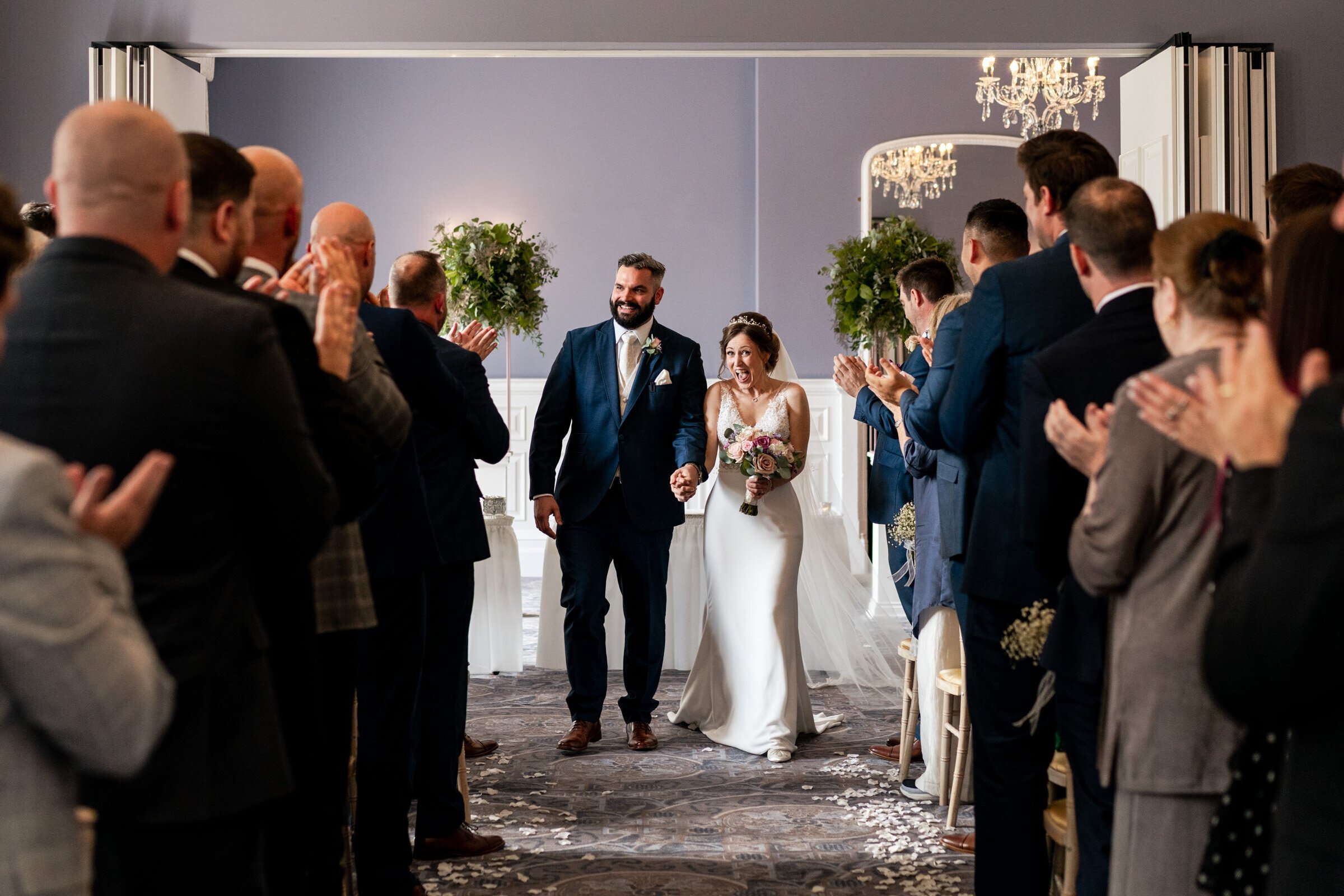 Oakley+Hall+Hotel+Wedding+Photography+013.jpg