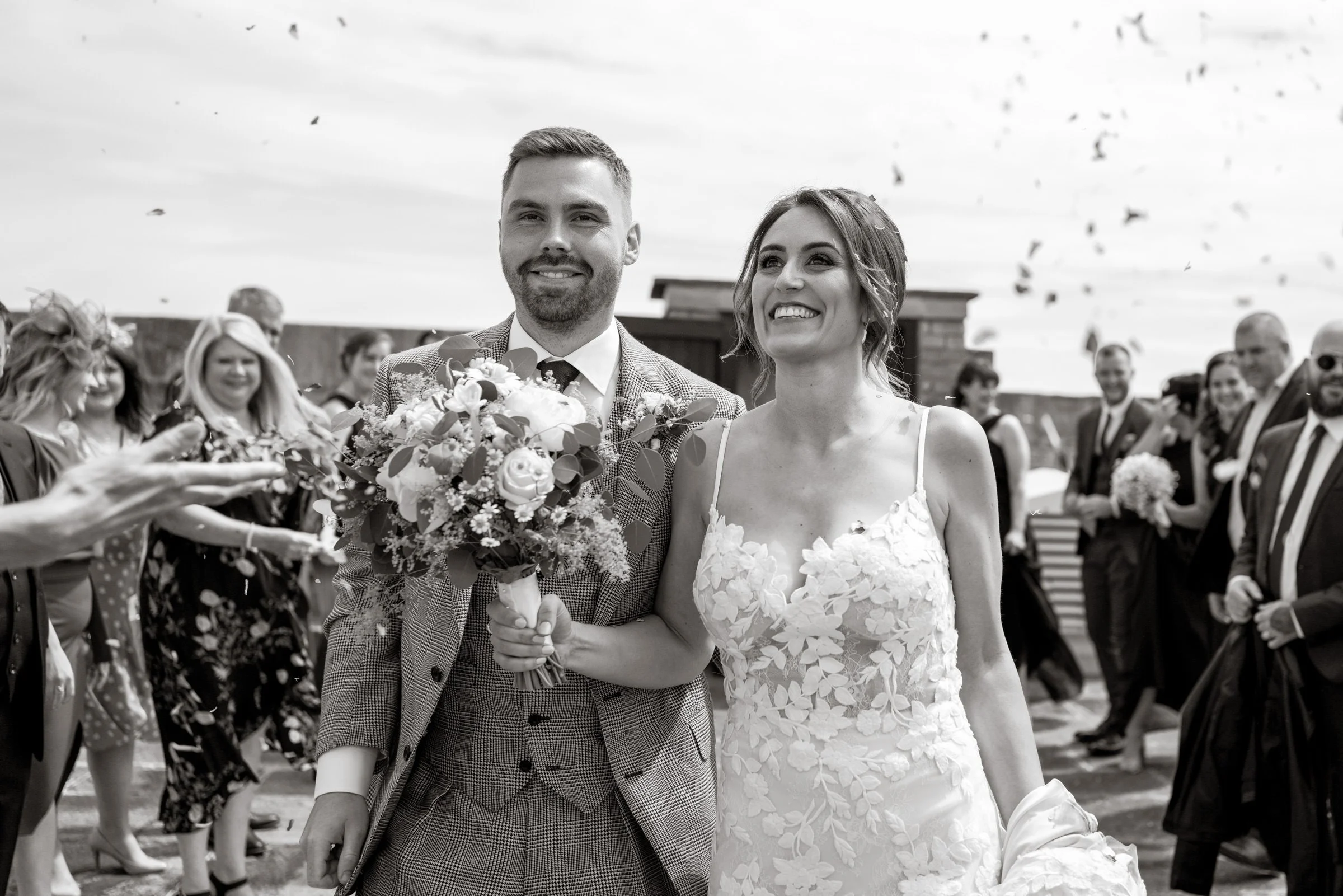 Natural-Wedding-Photos-Hampshire-21.jpg