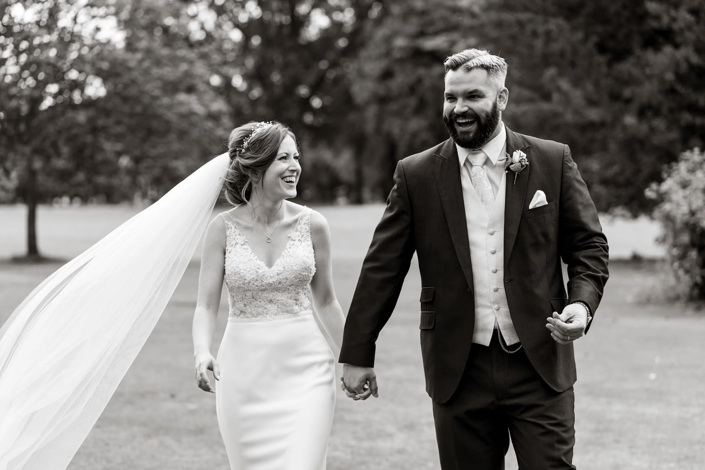 Oakley+Hall+Hotel+Wedding+Photography+018.jpg