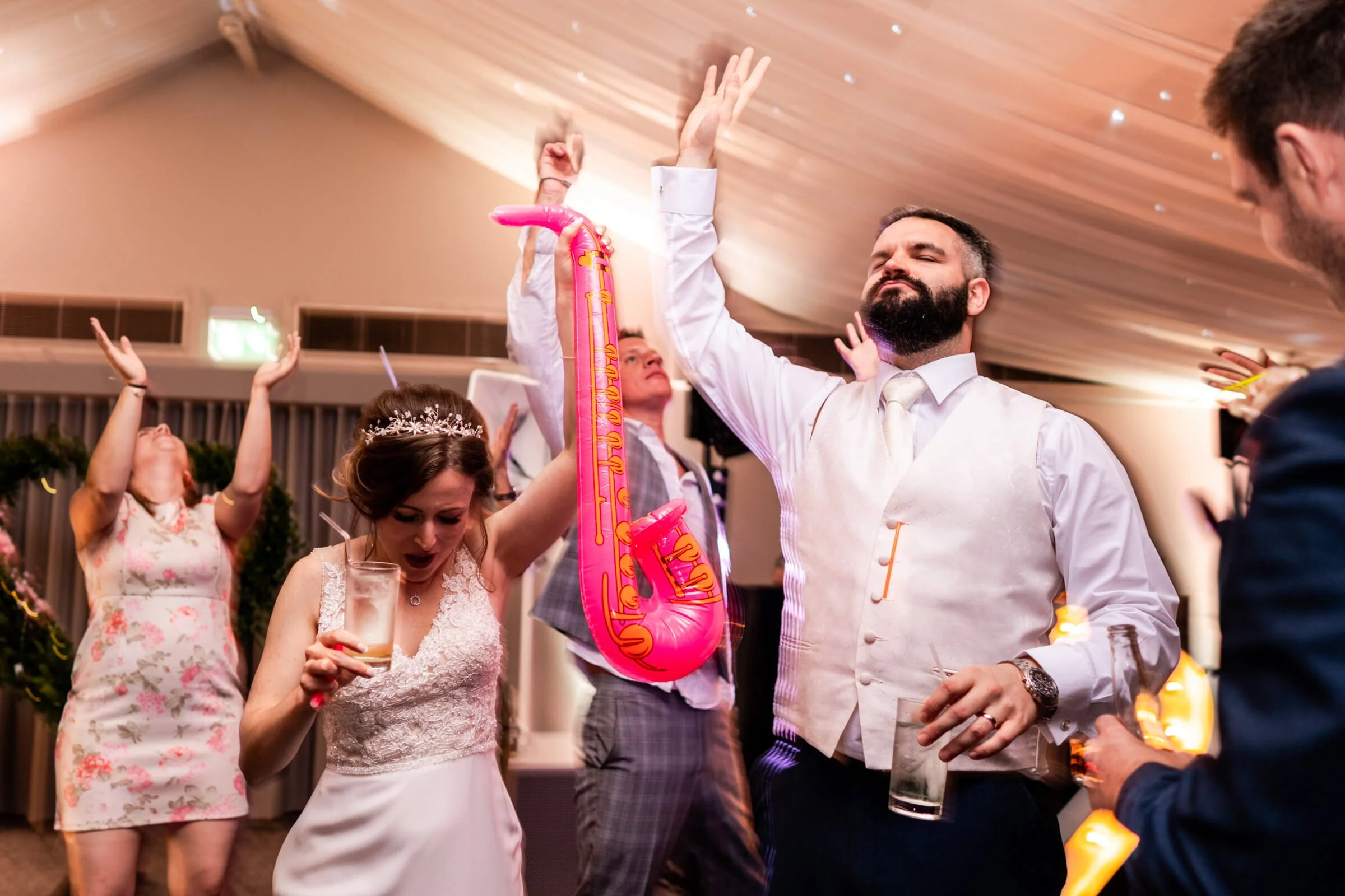 Oakley+Hall+Hotel+Wedding+Photography+040.jpg
