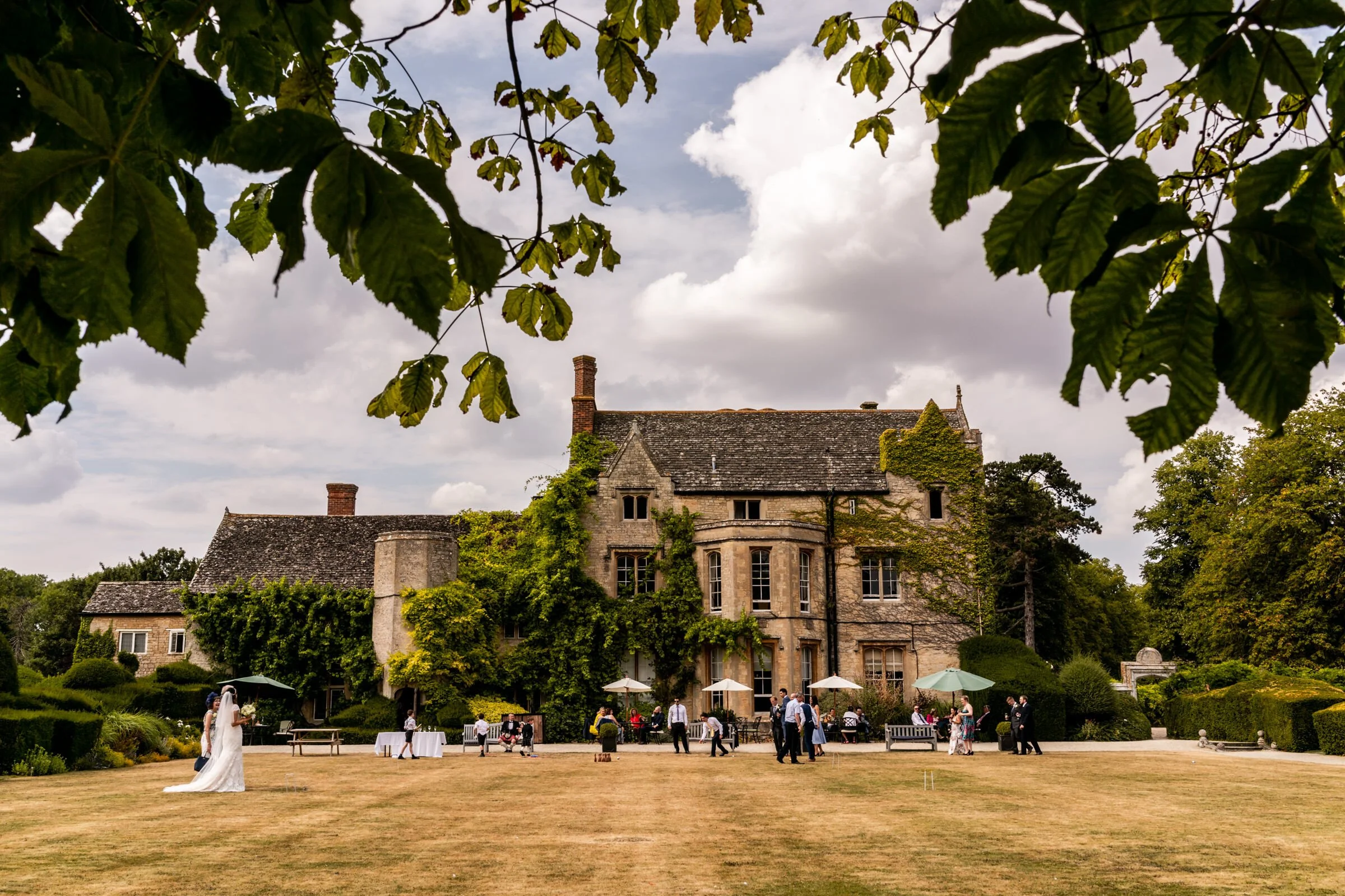 The+Manor+At+Weston+On+The+Green+Country+House+Hotel+Wedding+023.jpg