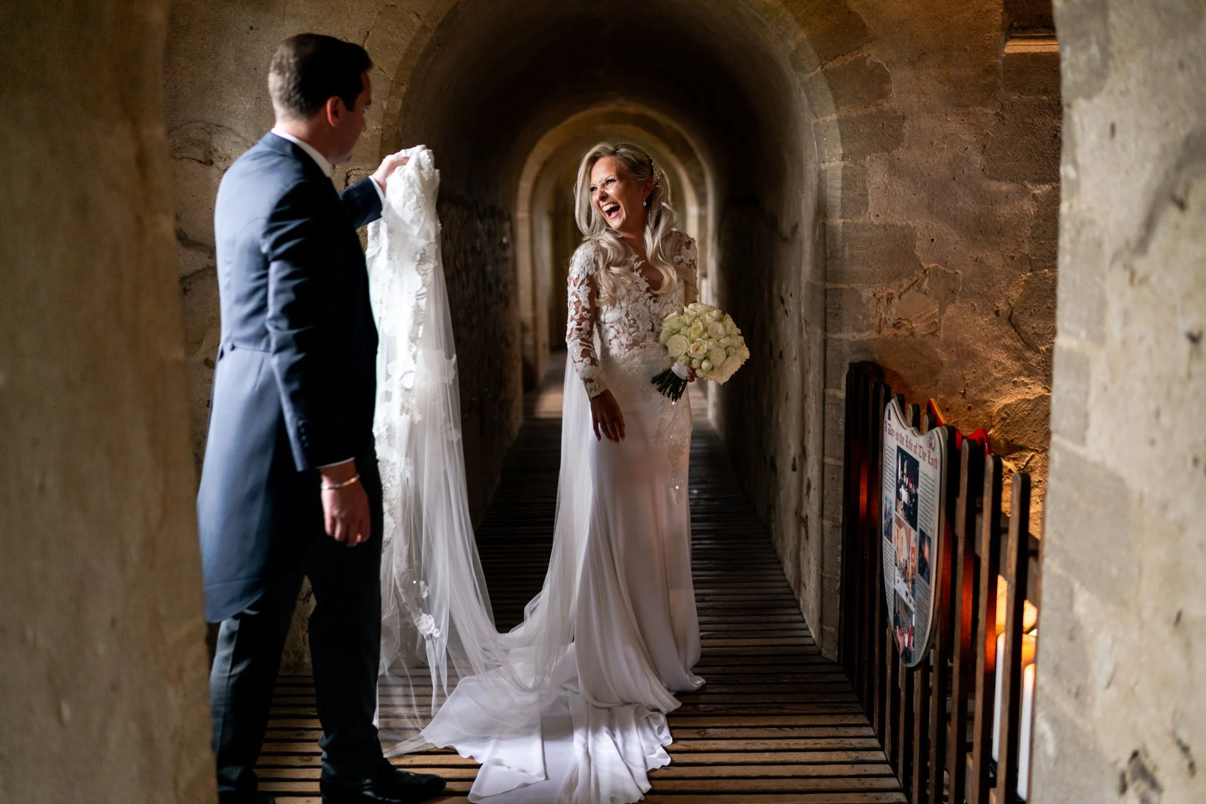 Hedingham+Castle+Wedding+Photography+024.jpg